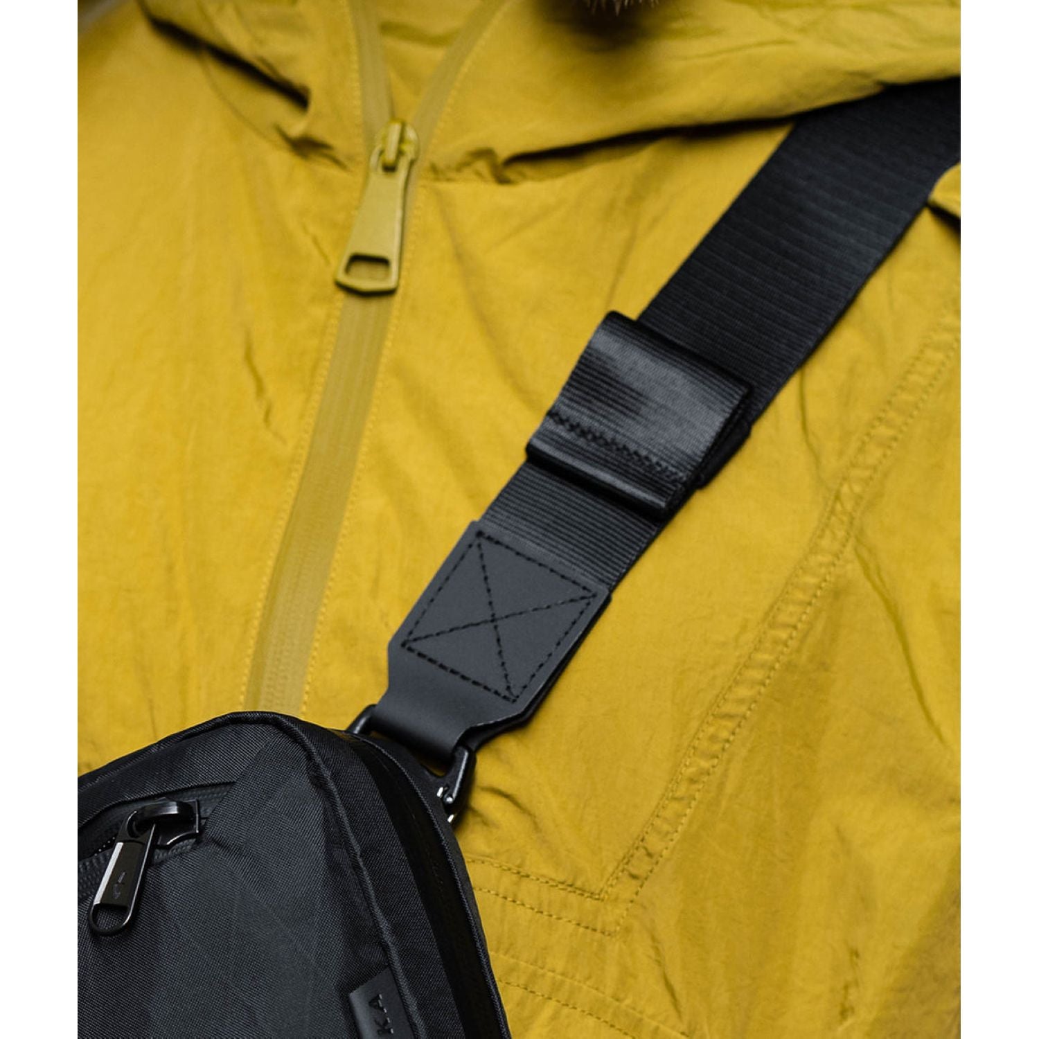 ALPAKA Pro Strap (For Crossbody)