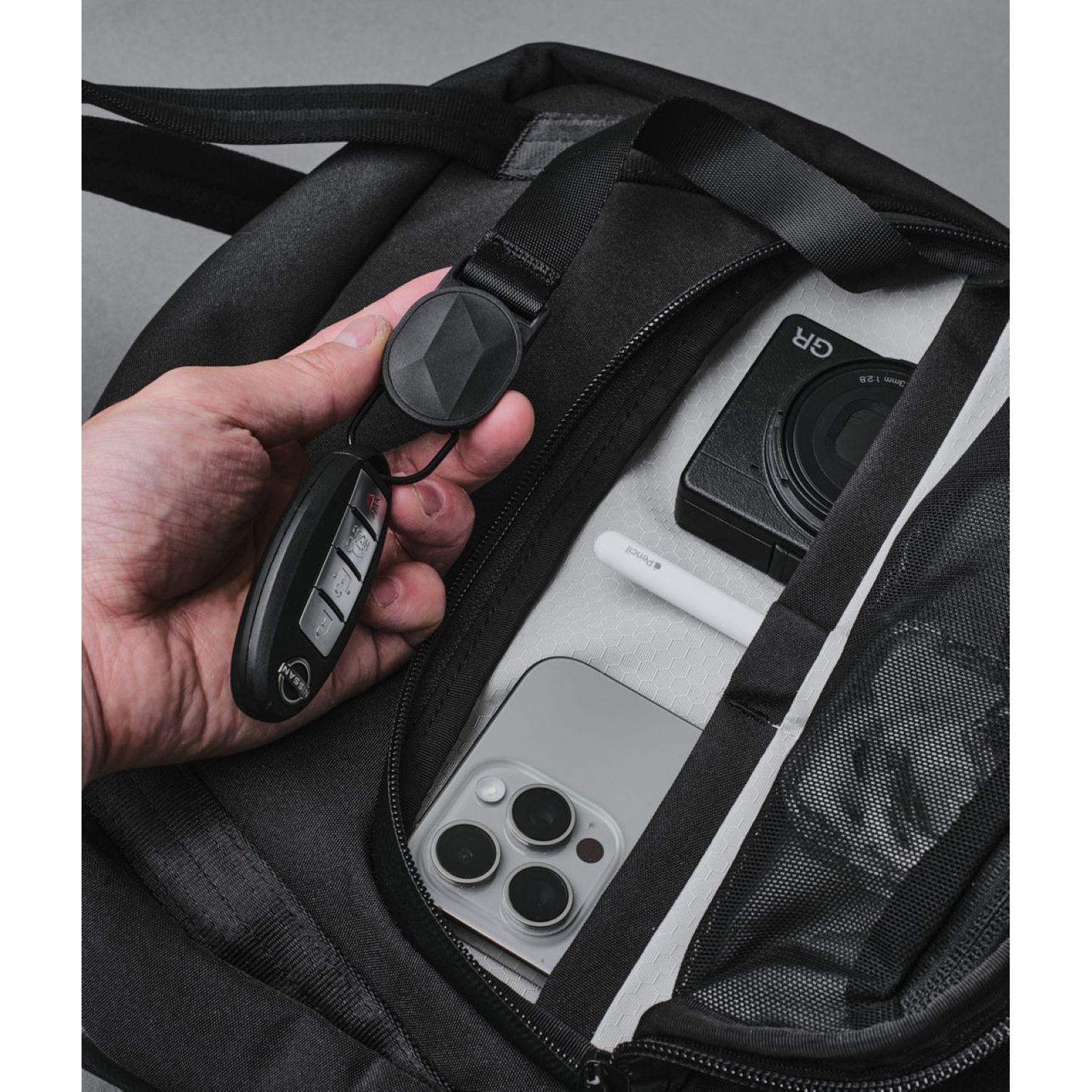 ALPAKA Bravo Tote Pack