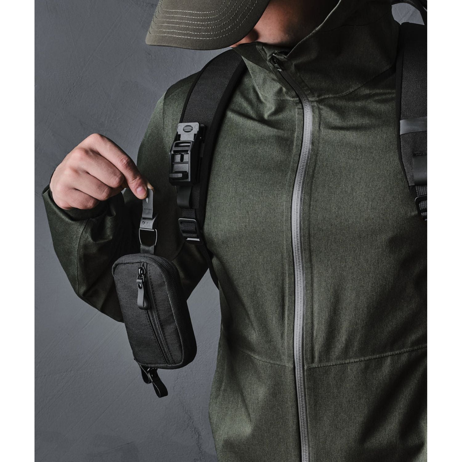 ALPAKA Bravo Tote Pack