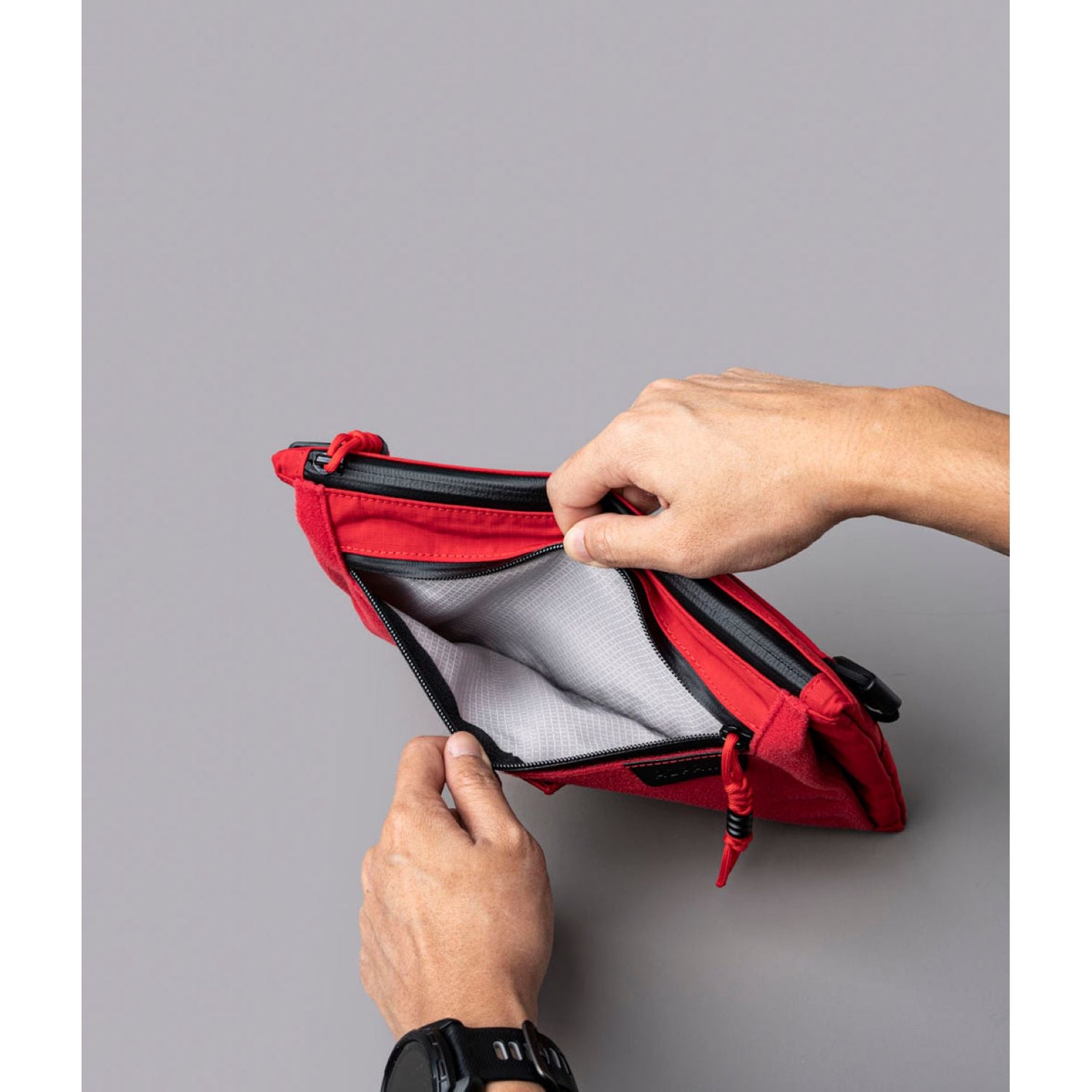 ALPAKA Zip Pouch Max V2