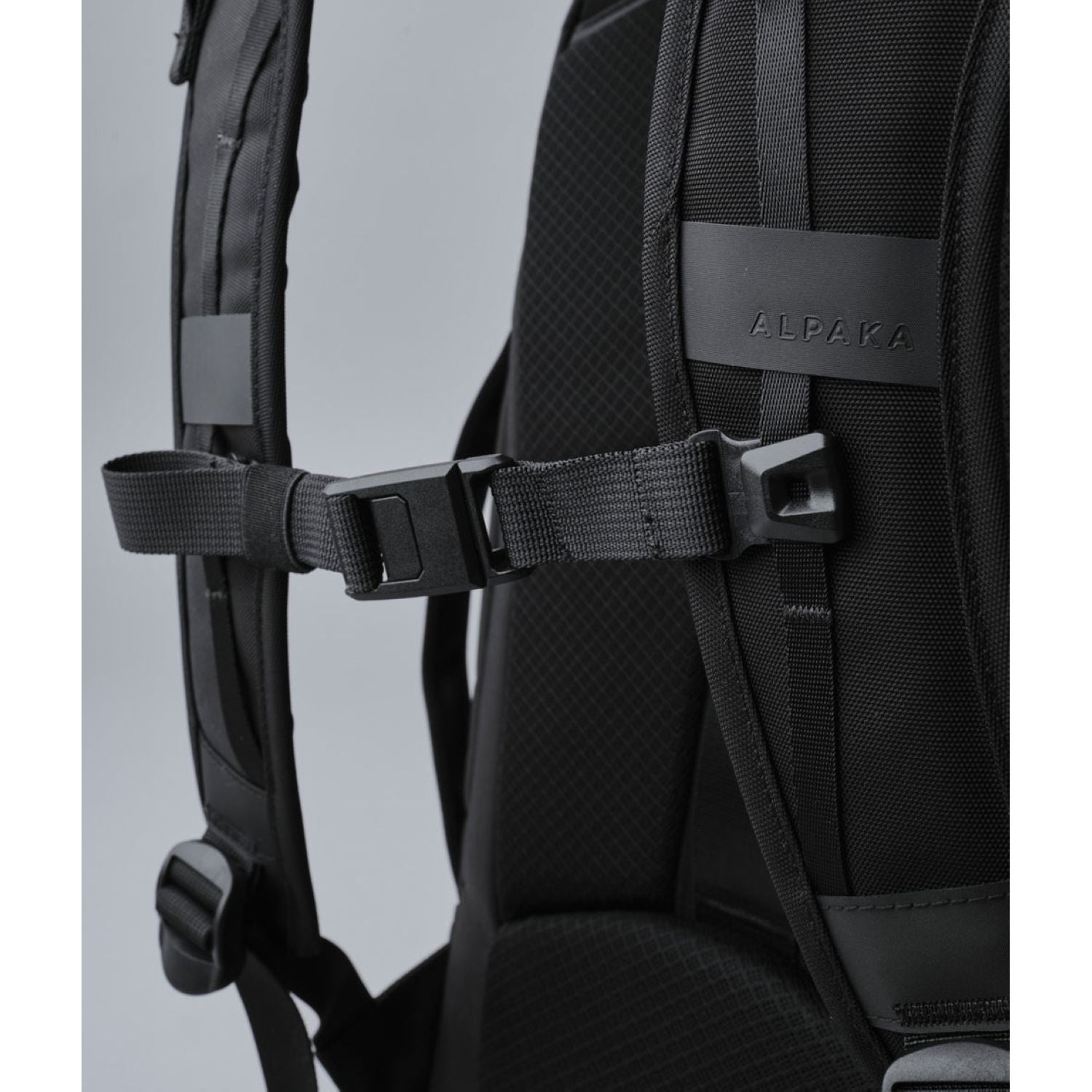 ALPAKA Elements Travel Backpack (35L) + Removable Waist Strap