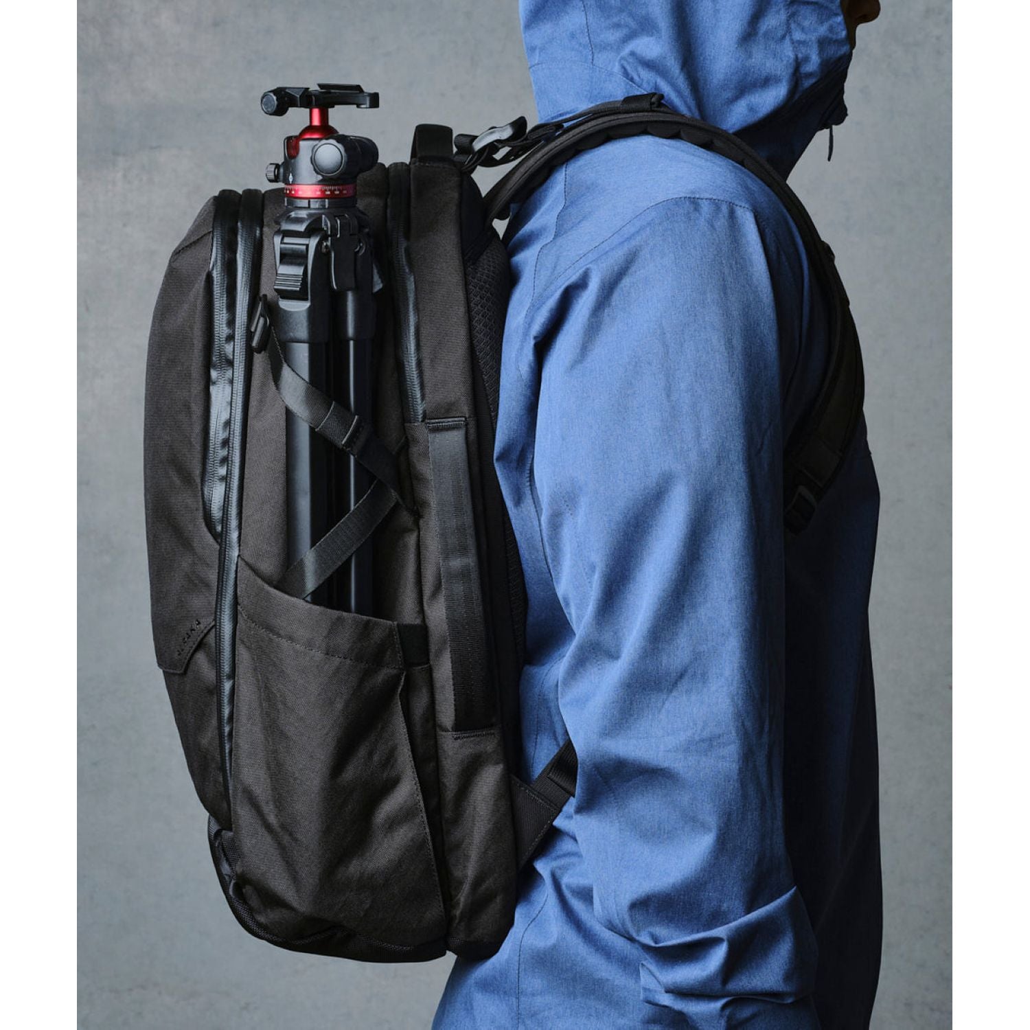 ALPAKA Elements Travel Backpack (35L) + Removable Waist Strap