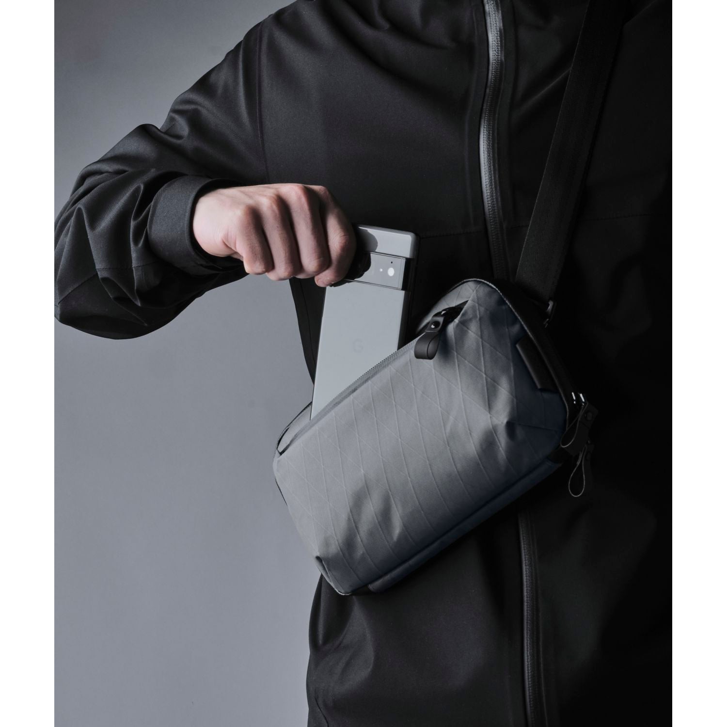 ALPAKA Elements Tech Case Sling Mini