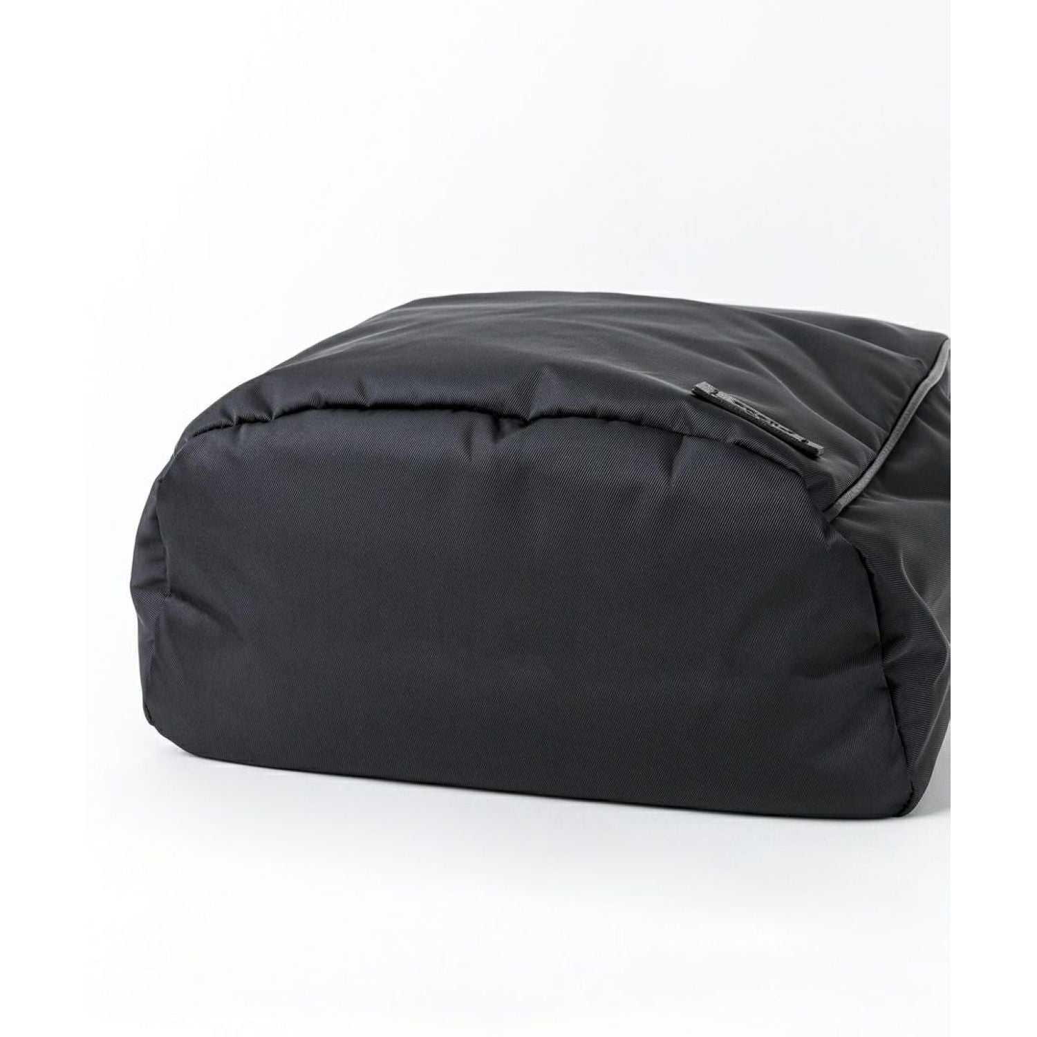 Anello Commute Backpack