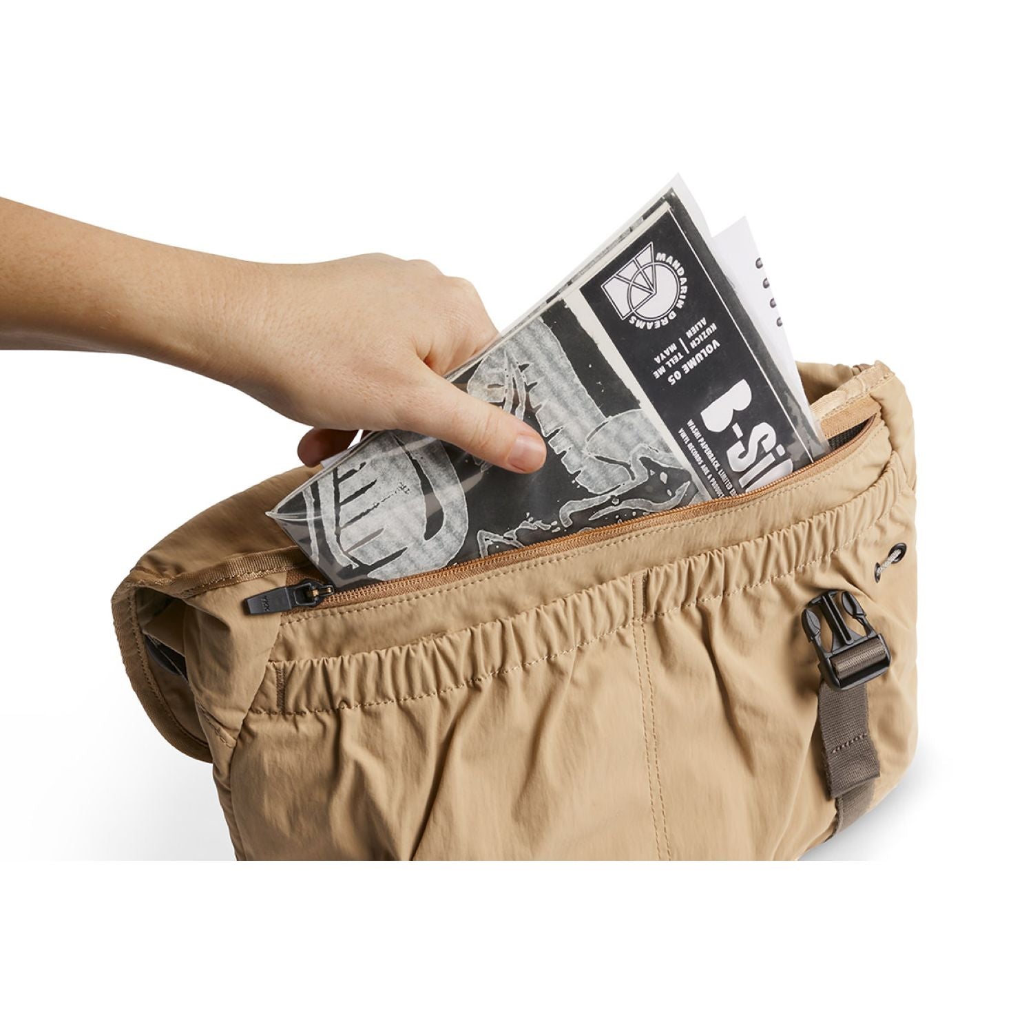 Bellroy Cinch Messenger Bag