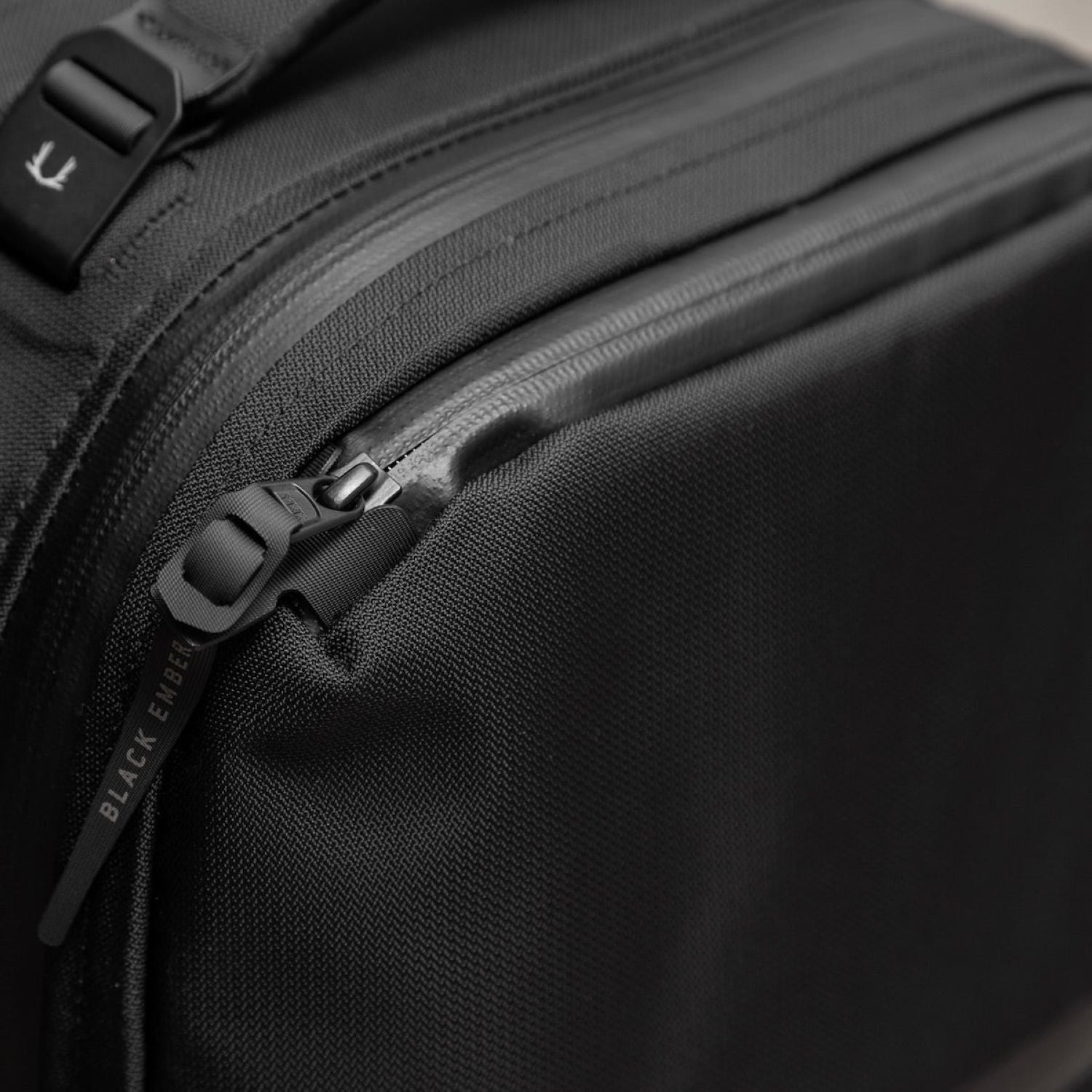 Black Ember Citadel 25 16” Laptop Backpack (SA)