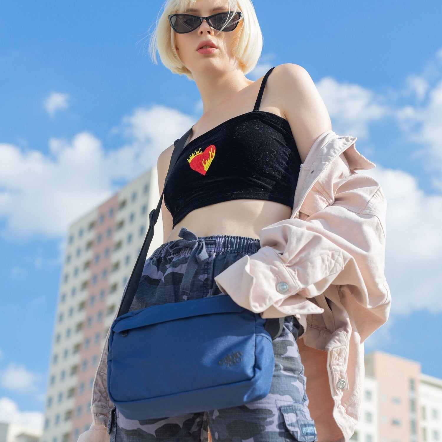 Cabinzero Flipside Shoulder Bag 3L