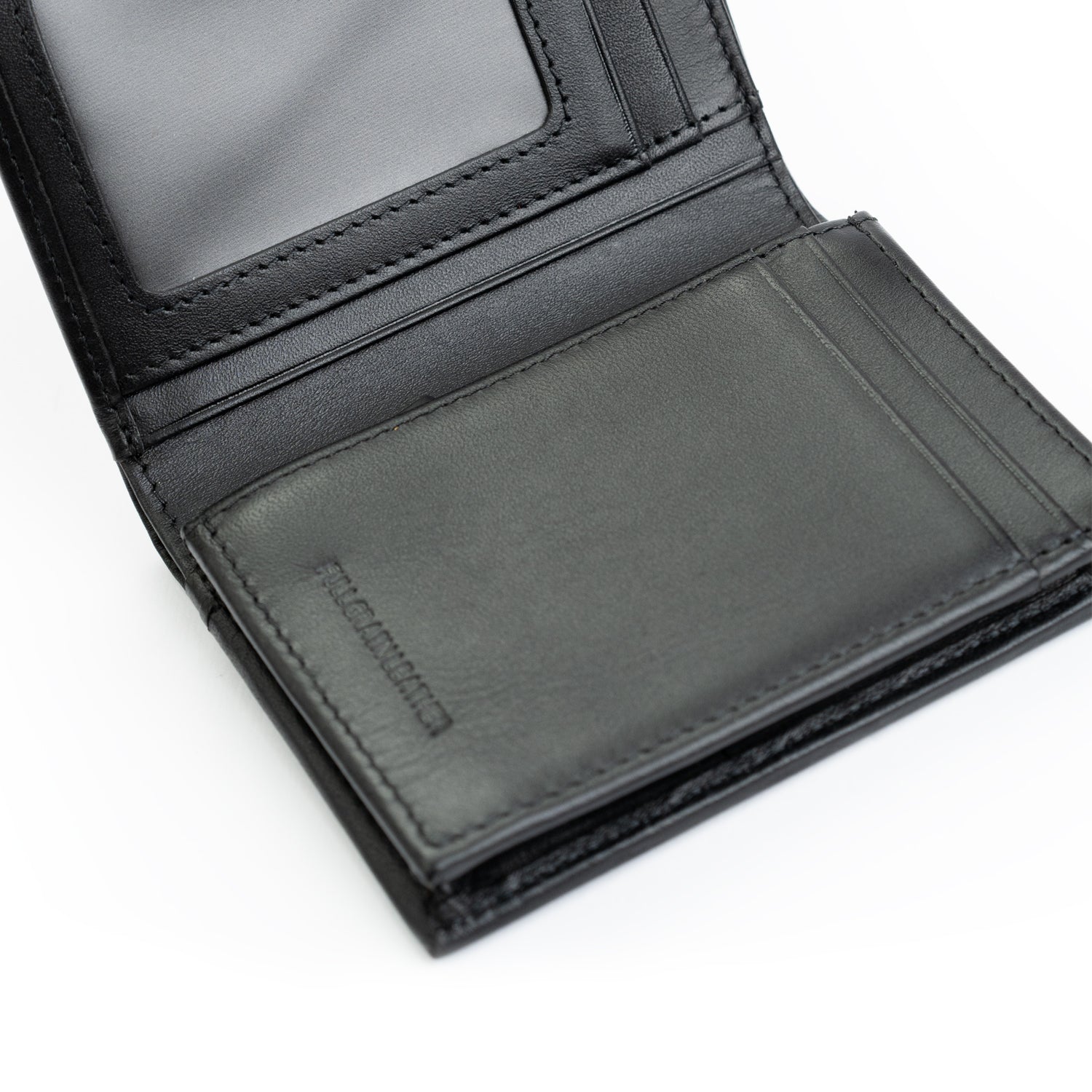 Crossing Sydney Short Leather Wallet With Coin Pouch