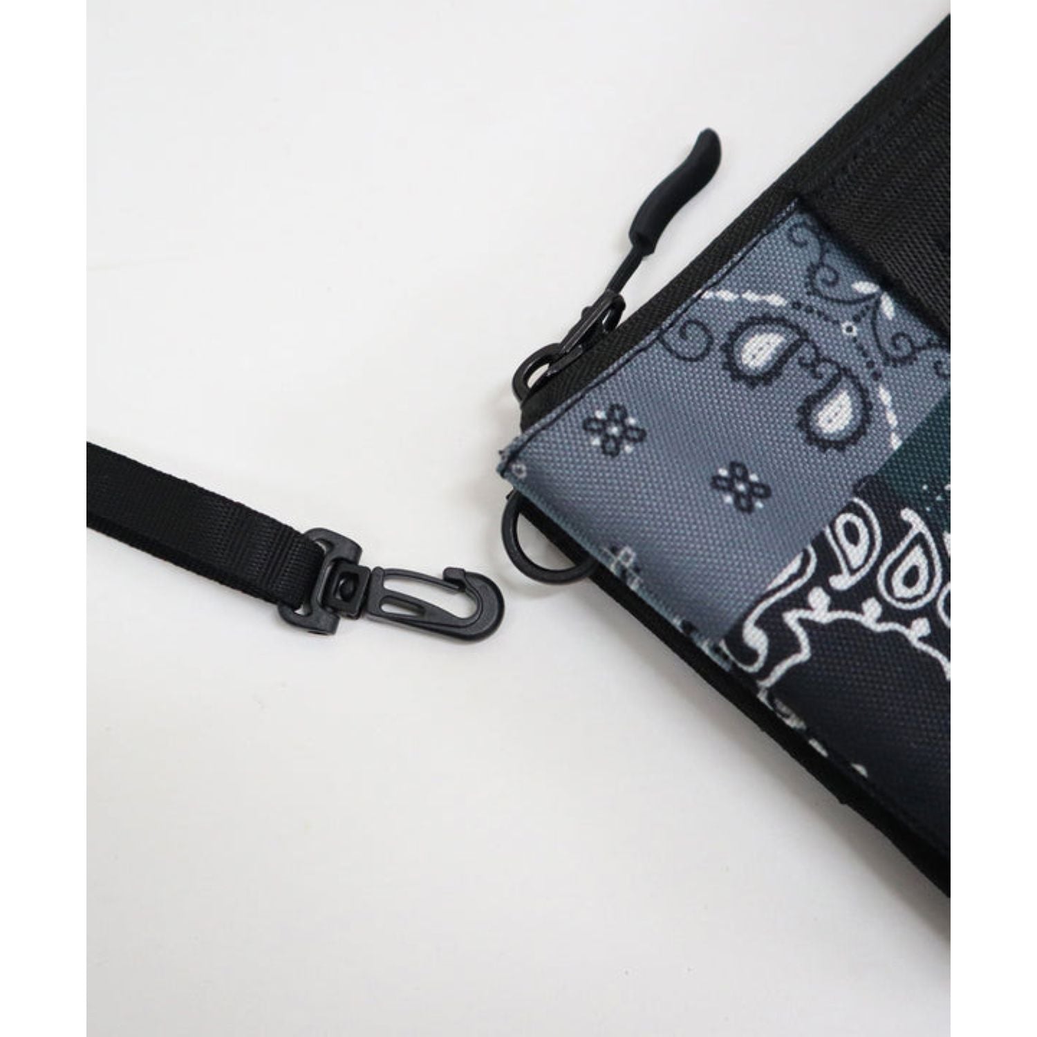 KiU Etiquette Water Repellent Pouch