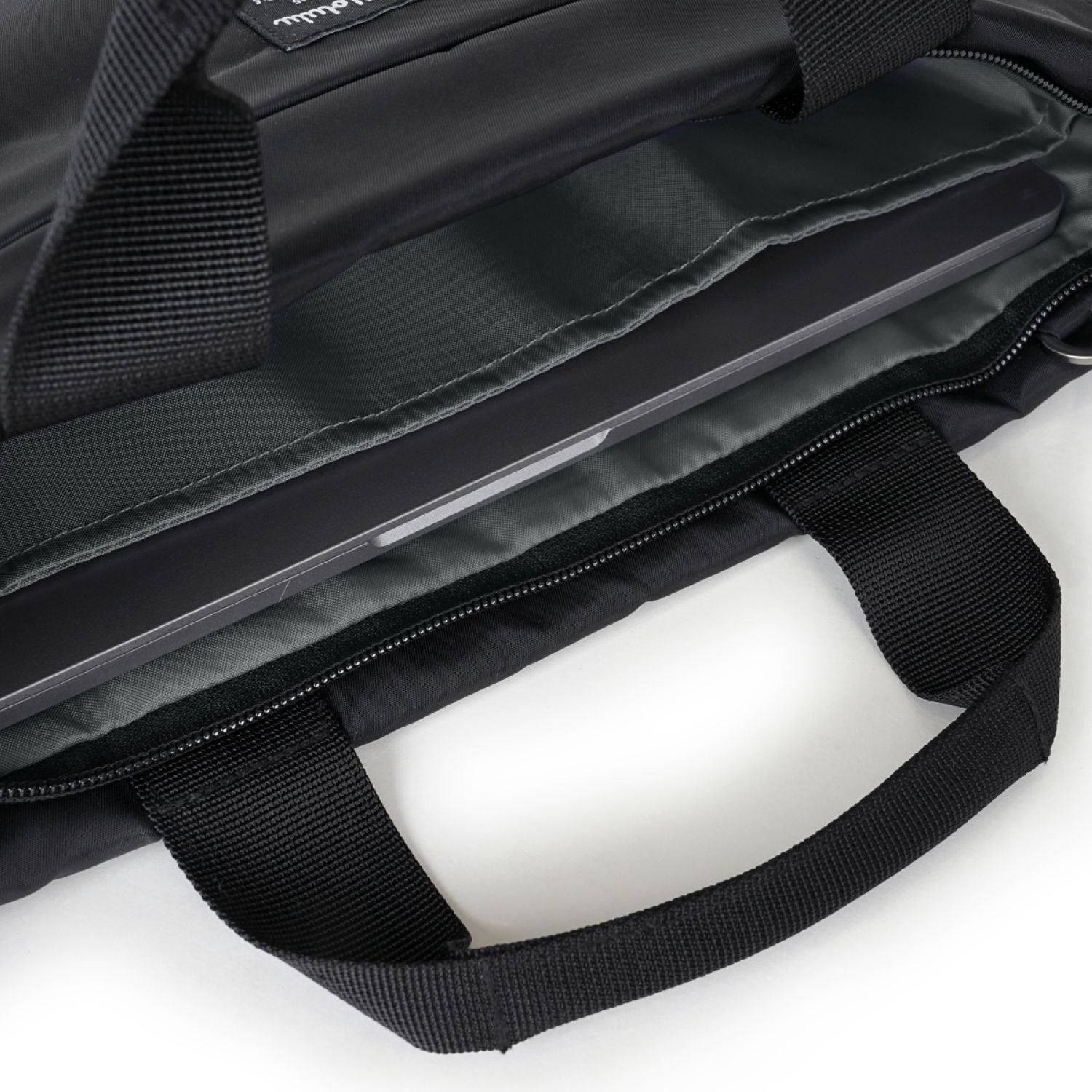 Hellolulu Mira 3-Way Sleeve Case 14" Recycled