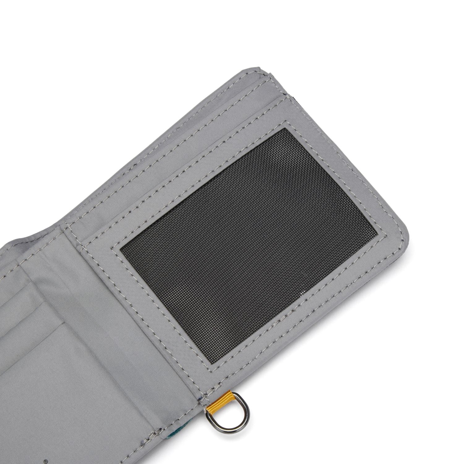 Pacsafe Rfidsafe RFID Blocking Bifold Wallet