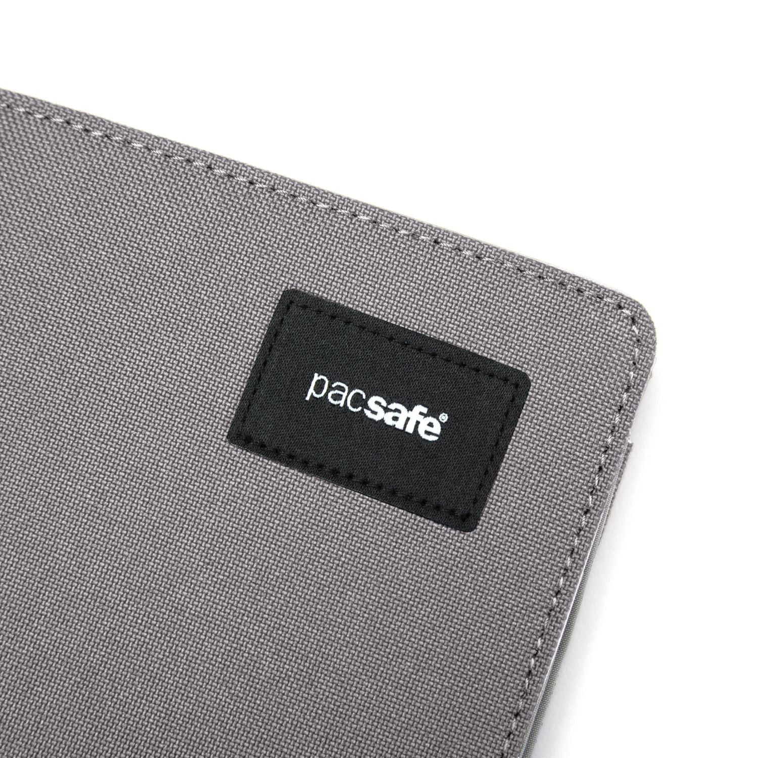 Pacsafe Rfidsafe RFID Blocking Bifold Wallet