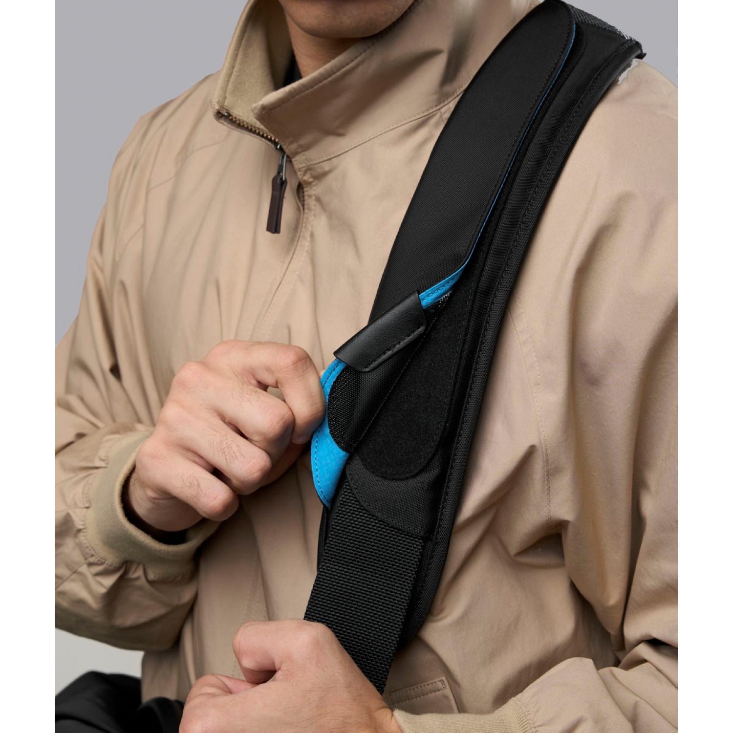 ALPAKA 7Ven Messenger Decade Edition 14" Ballastic Nylon 840D Bag