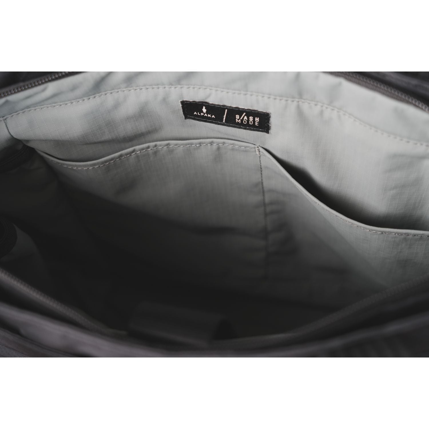 ALPAKA Vertigo Tote Slashmode Edition