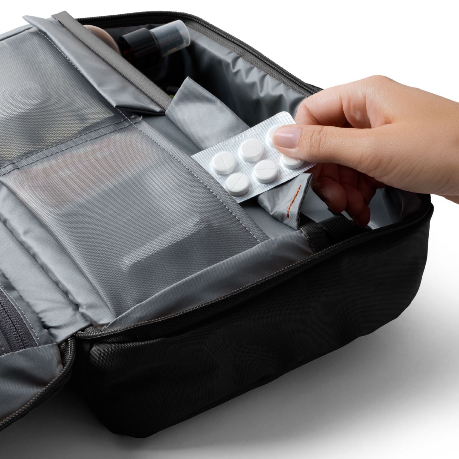 Bellroy Hanging Toiletry Kit Plus