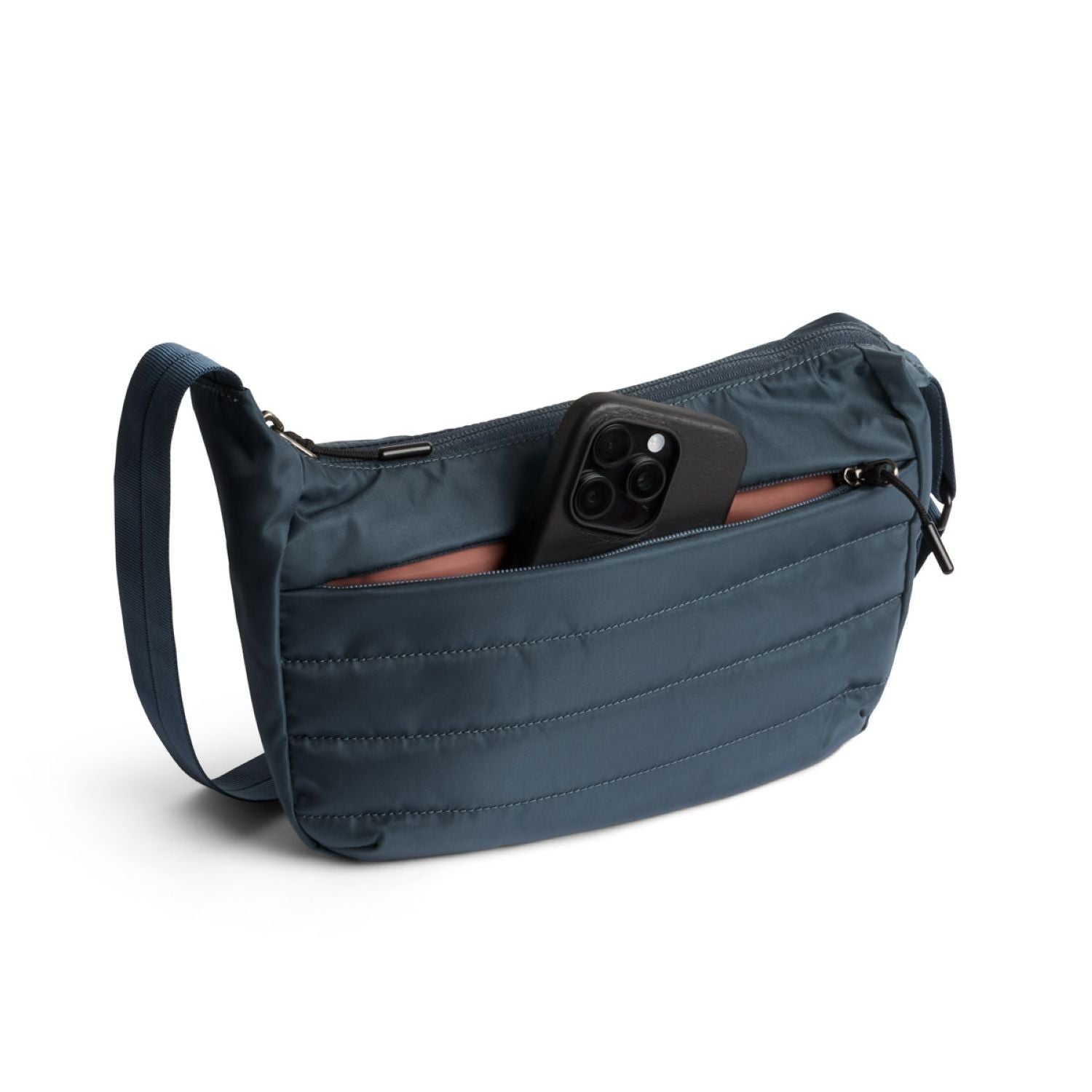 Bellroy Laneway Crescent Bag 2.5L