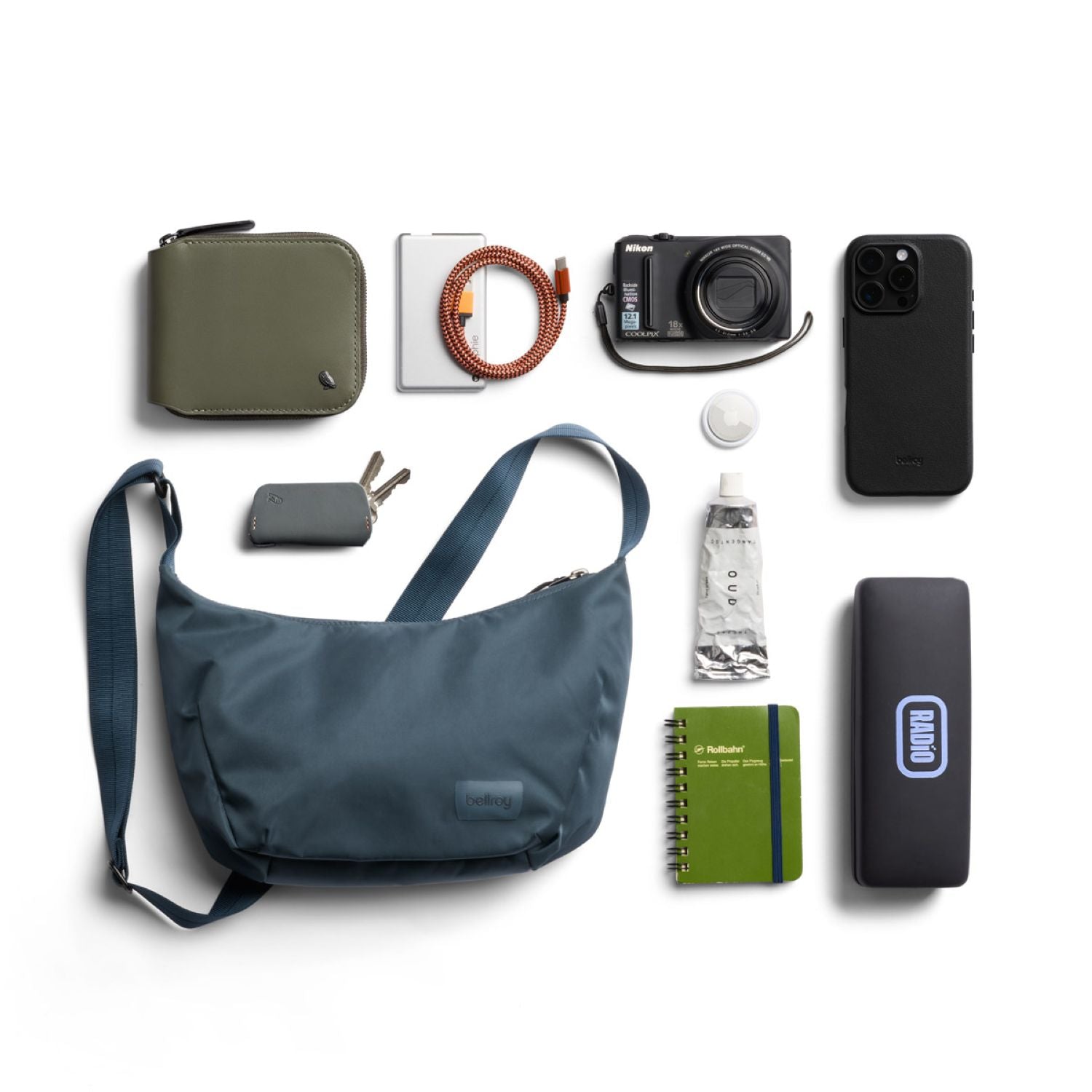 Bellroy Laneway Crescent Bag 2.5L