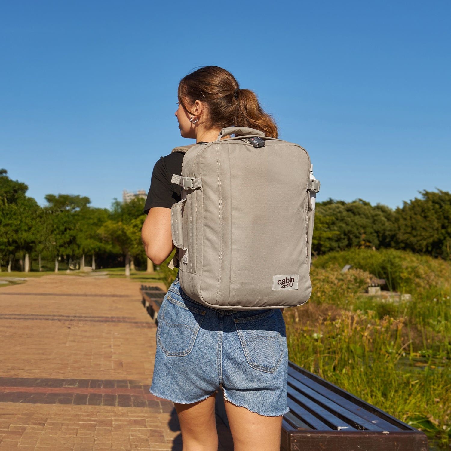 Cabinzero Classic Tech Backpack - Laptop 36L