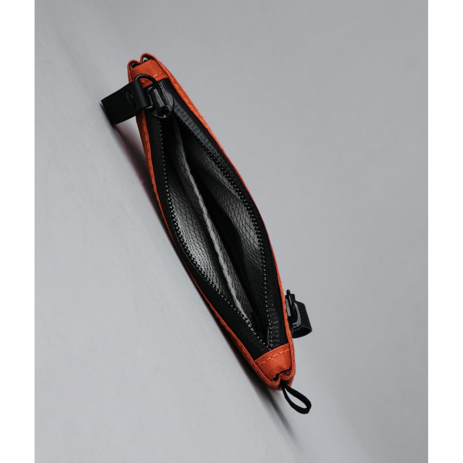 ALPAKA Zip Cardholder RX30