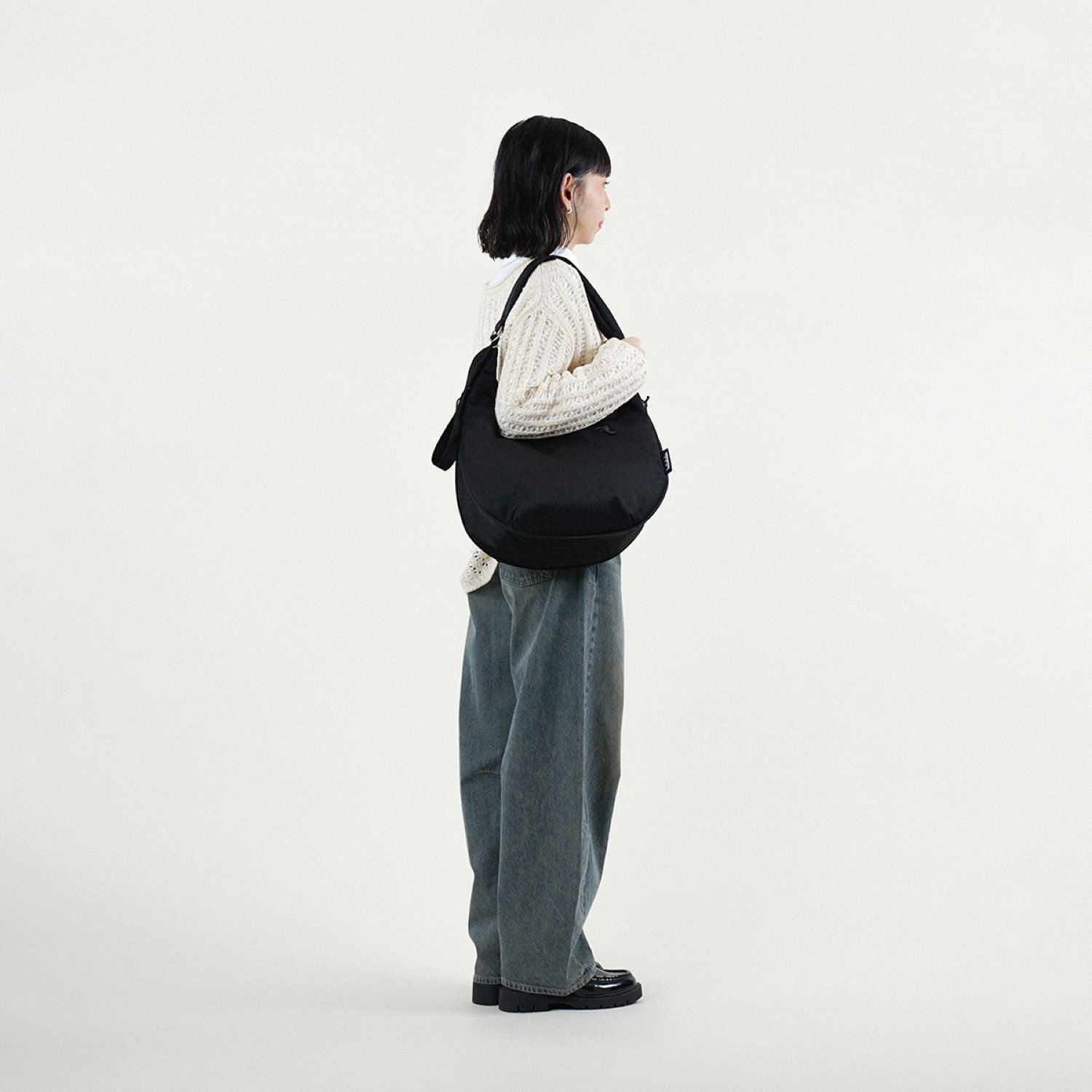 Hellolulu Zion Expandable Hobo Bag (SA)