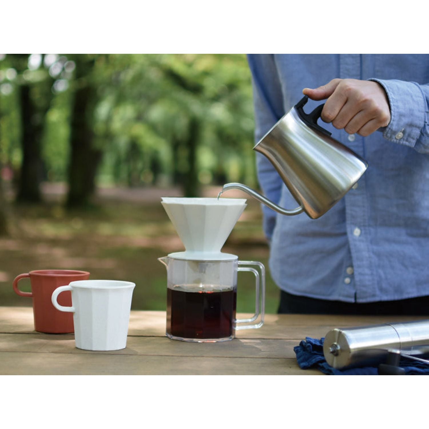 Kinto Alfresco Brewer Jug Set 4 Cups
