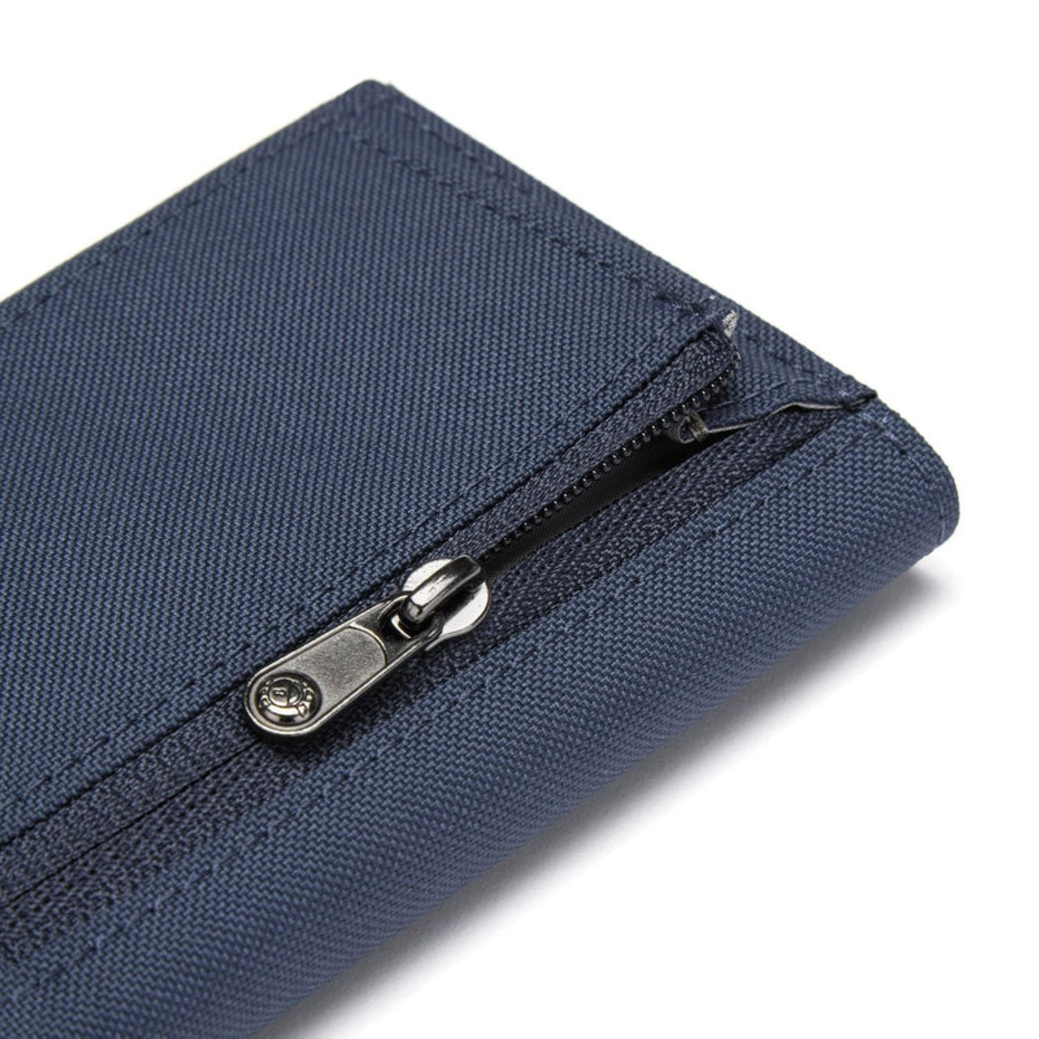 Pacsafe Rfidsafe RFID Blocking Trifold Wallet