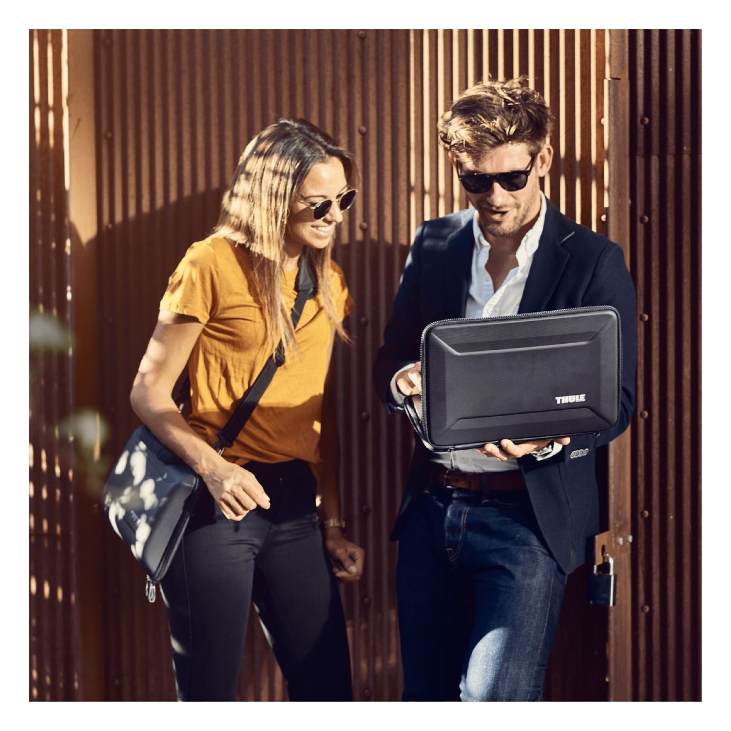 Thule Gauntlet 5 Attache Macbook 14"