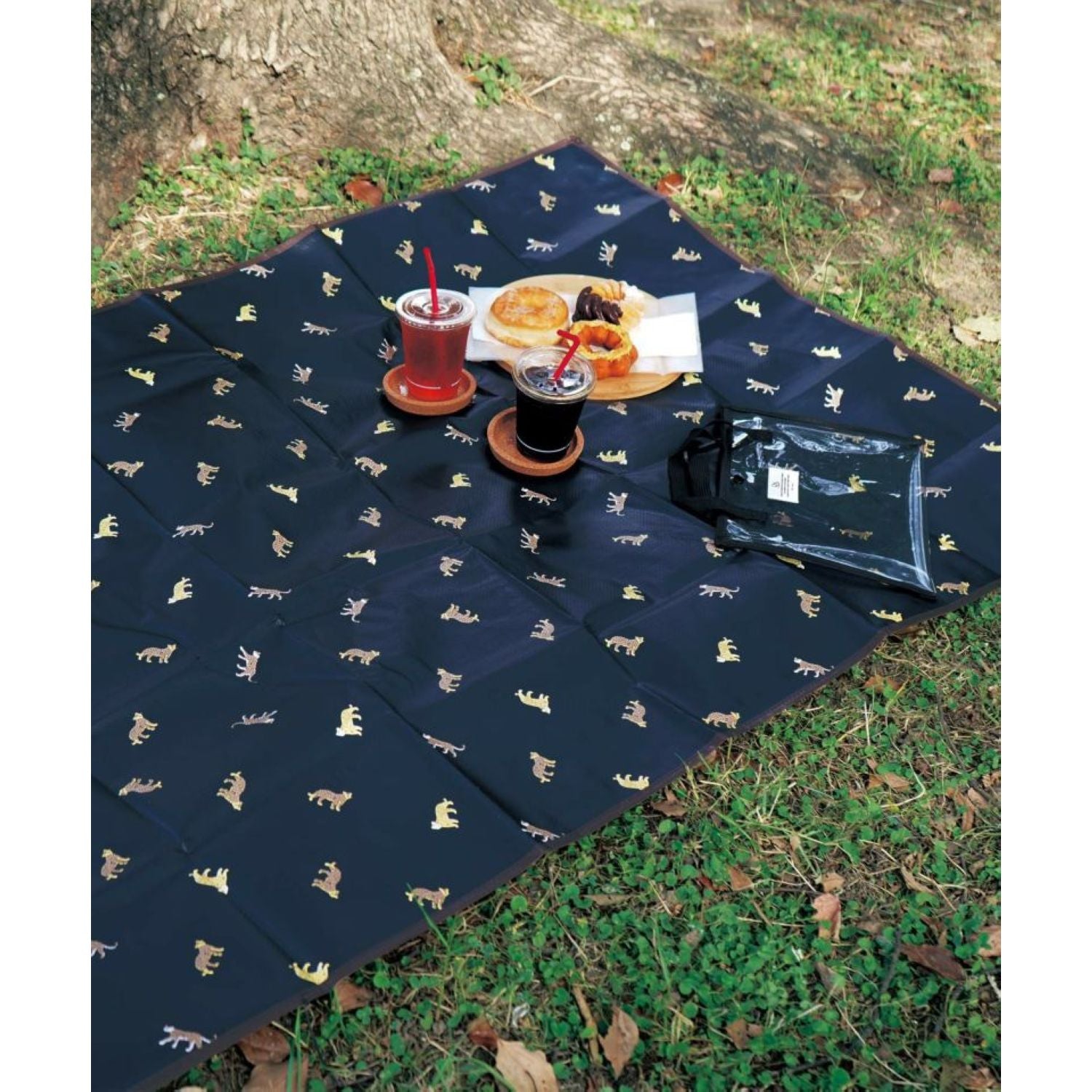 WPC Picnic Blanket 140cm X 90cm