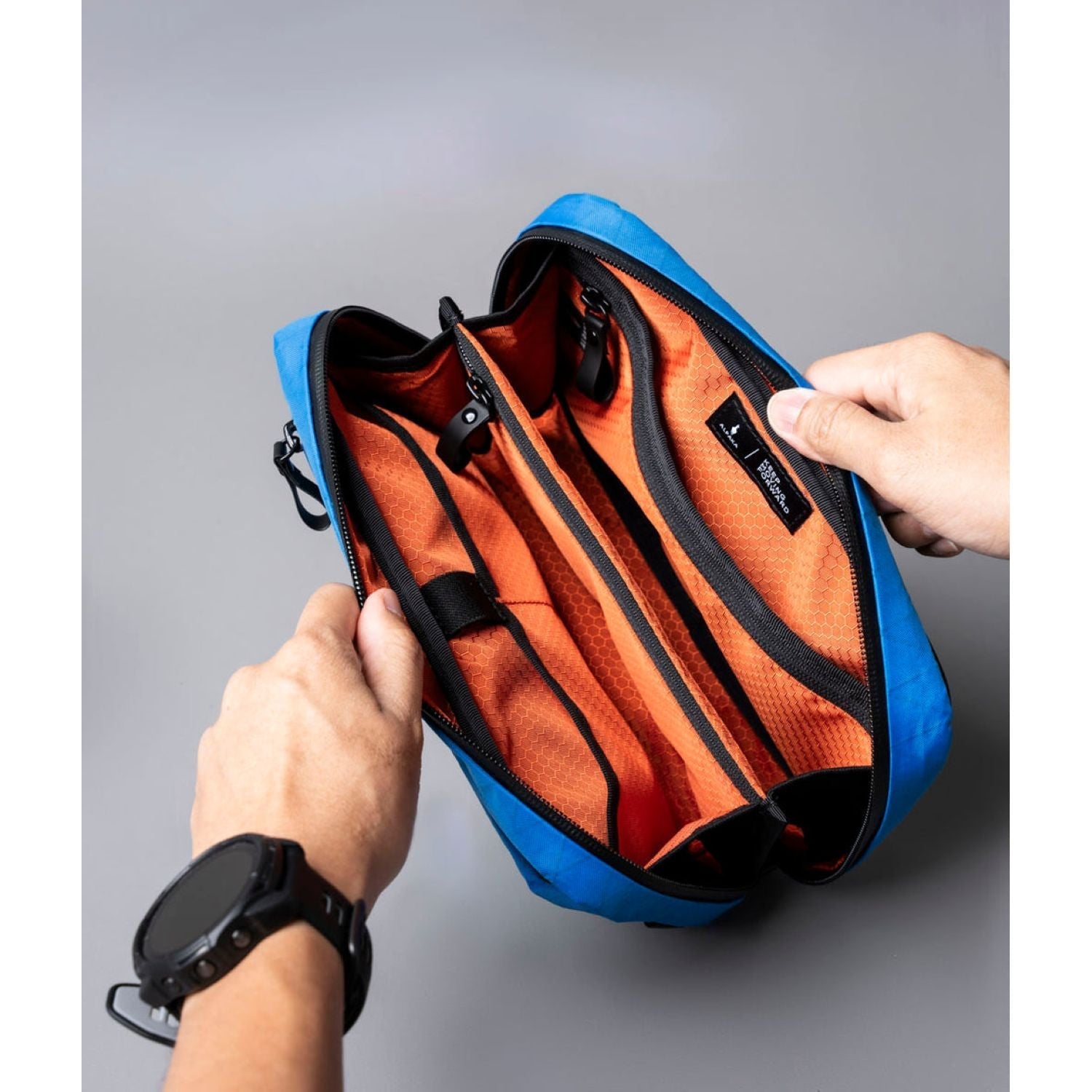 ALPAKA Elements Tech Case V2 X-Pac VX21 (SA)