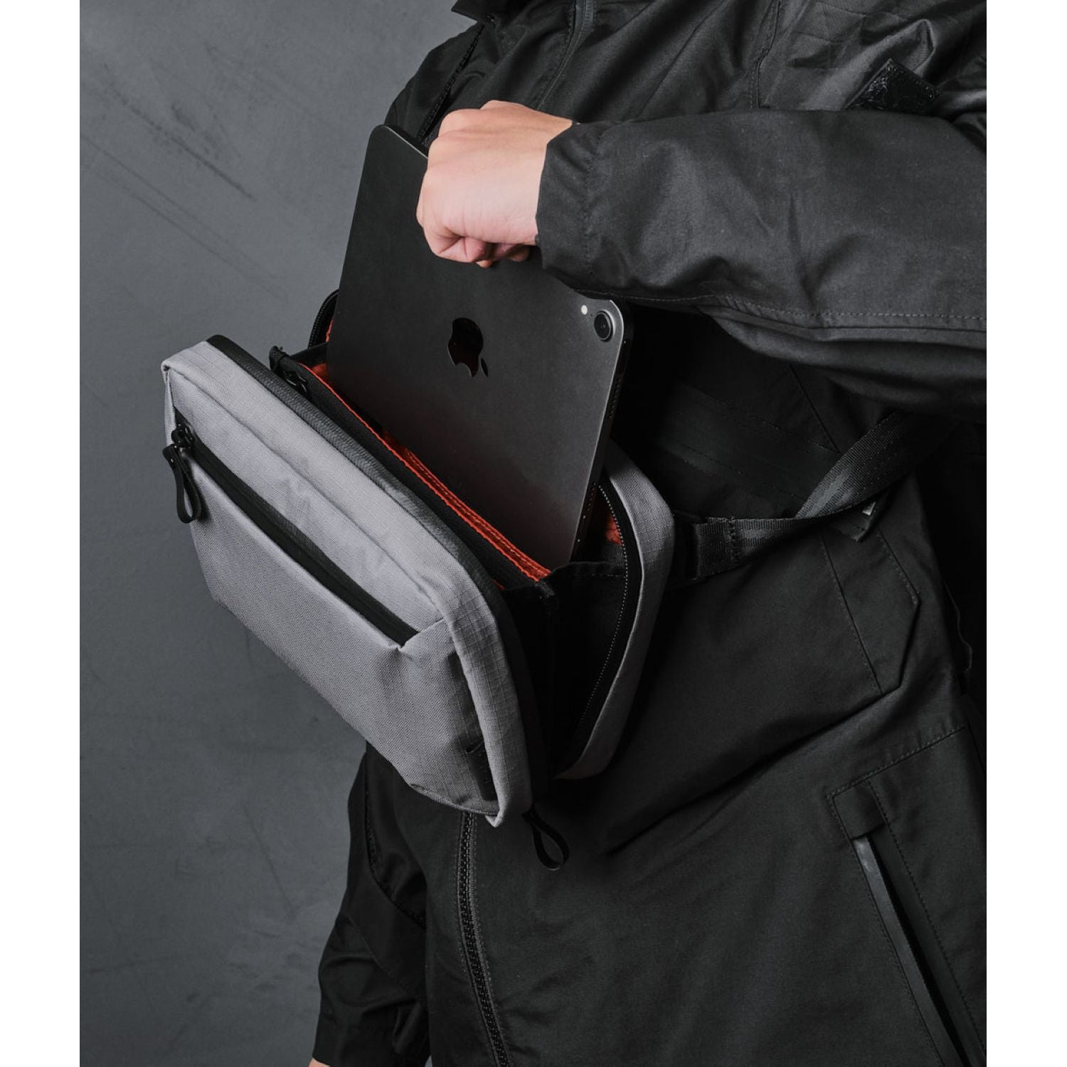 ALPAKA Elements Tech Case Sling