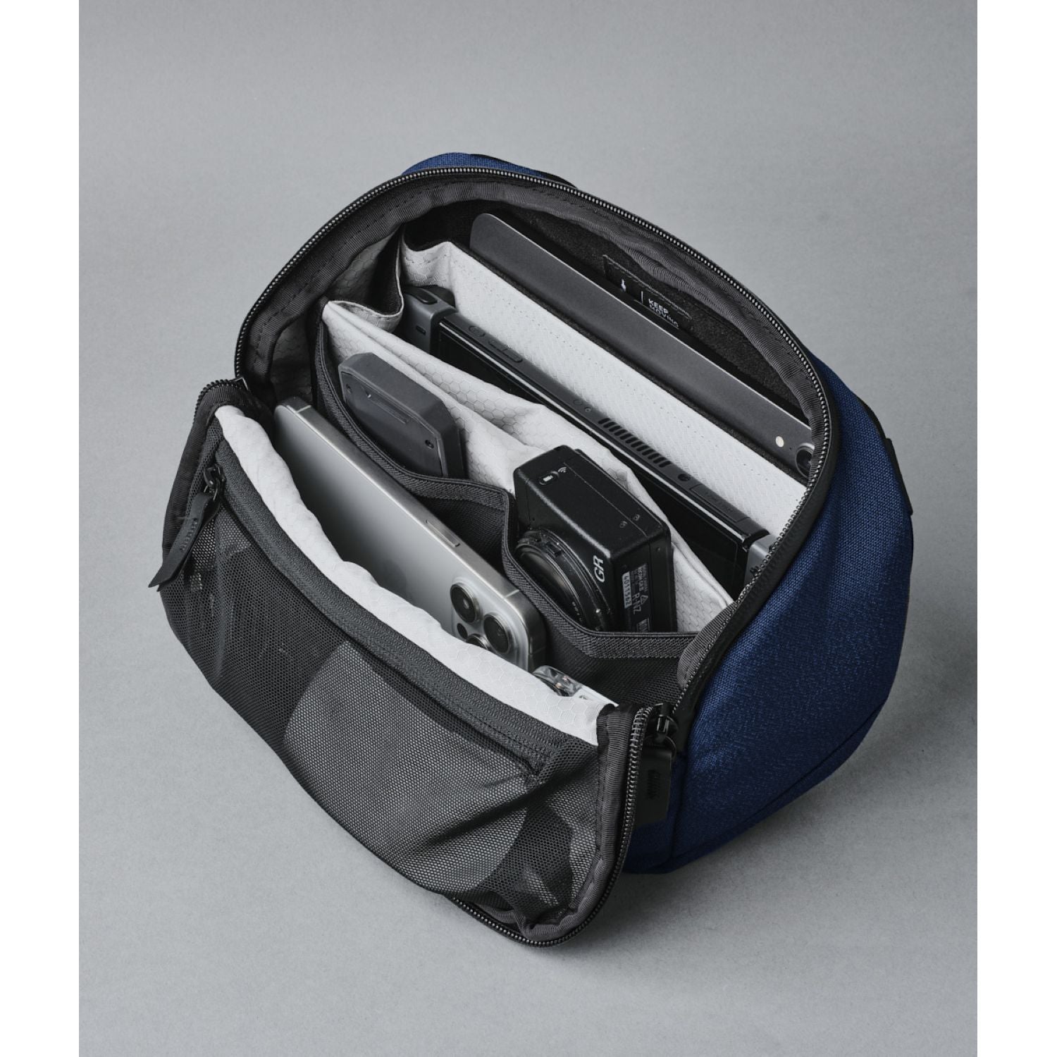 ALPAKA Vertex Pouch (SA)