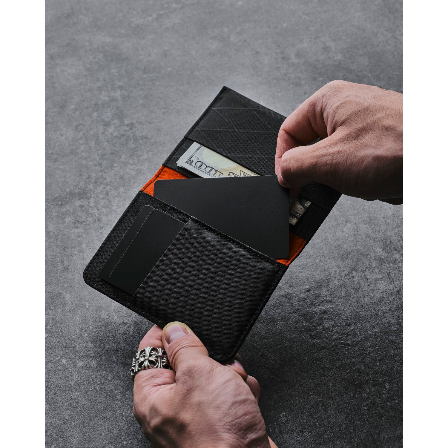 ALPAKA ARK Bifold Wallet