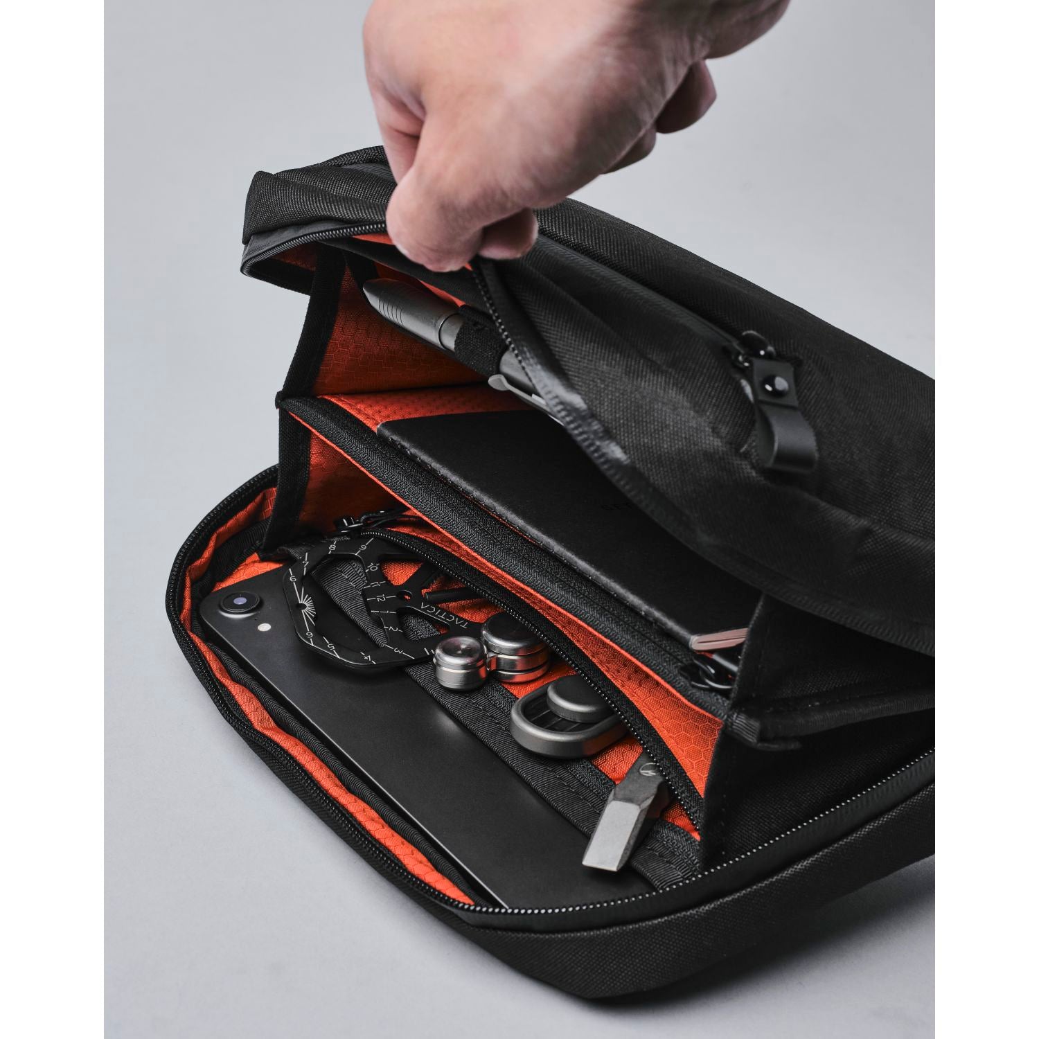 ALPAKA Elements Tech Case Sling