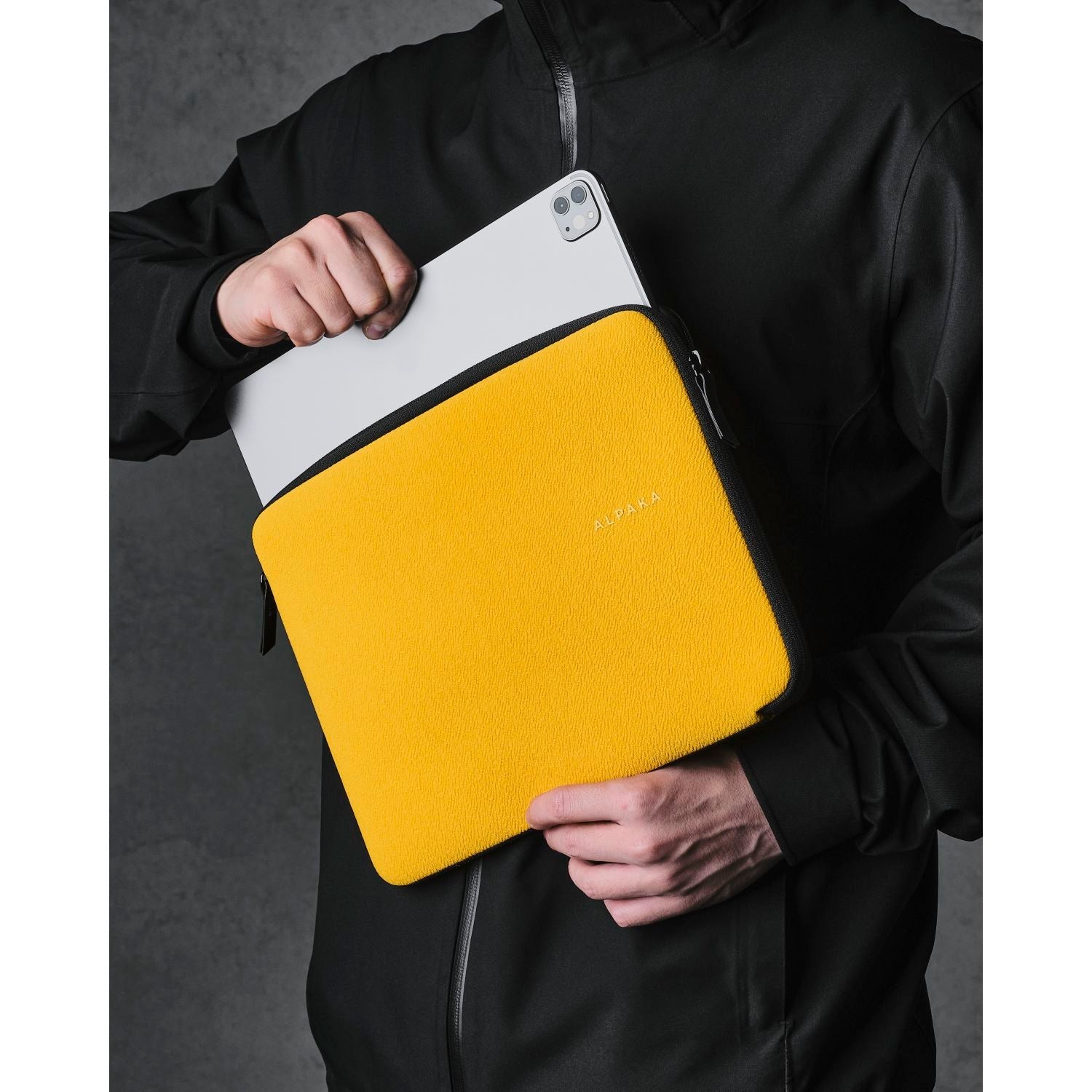 ALPAKA Slim Tablet Sleeve 12.9"