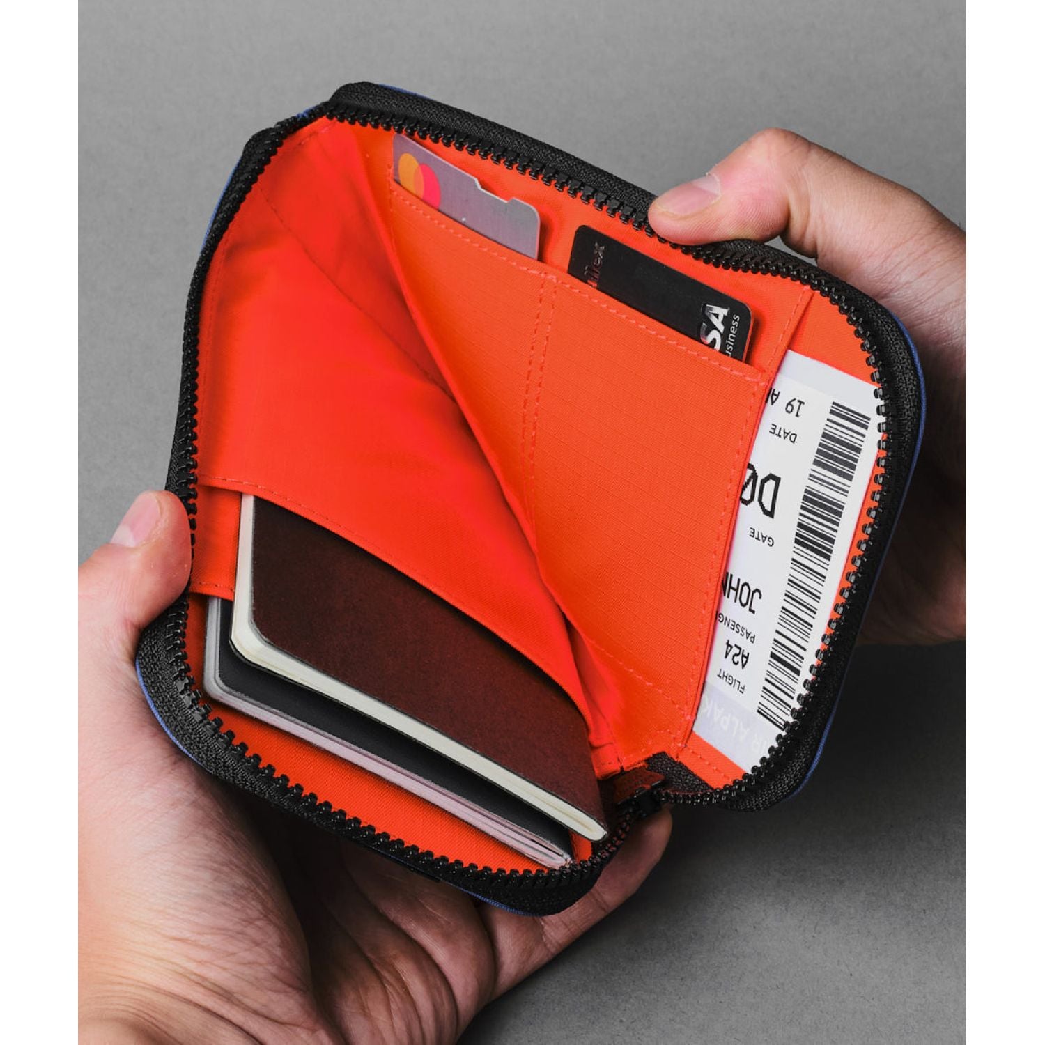 ALPAKA Zip Travel Wallet