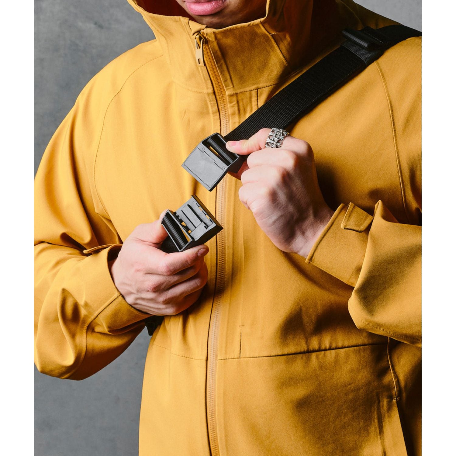 ALPAKA Bravo Sling Mini V2