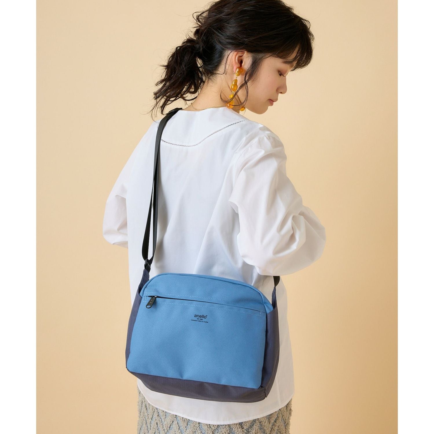 Anello Anywhere Shoulder Bag