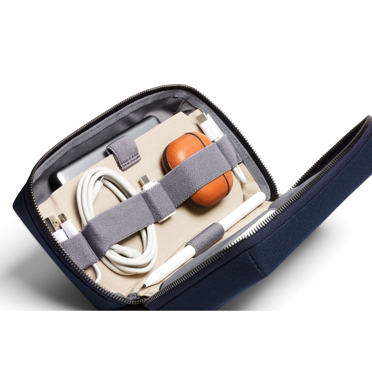 Bellroy Tech Kit