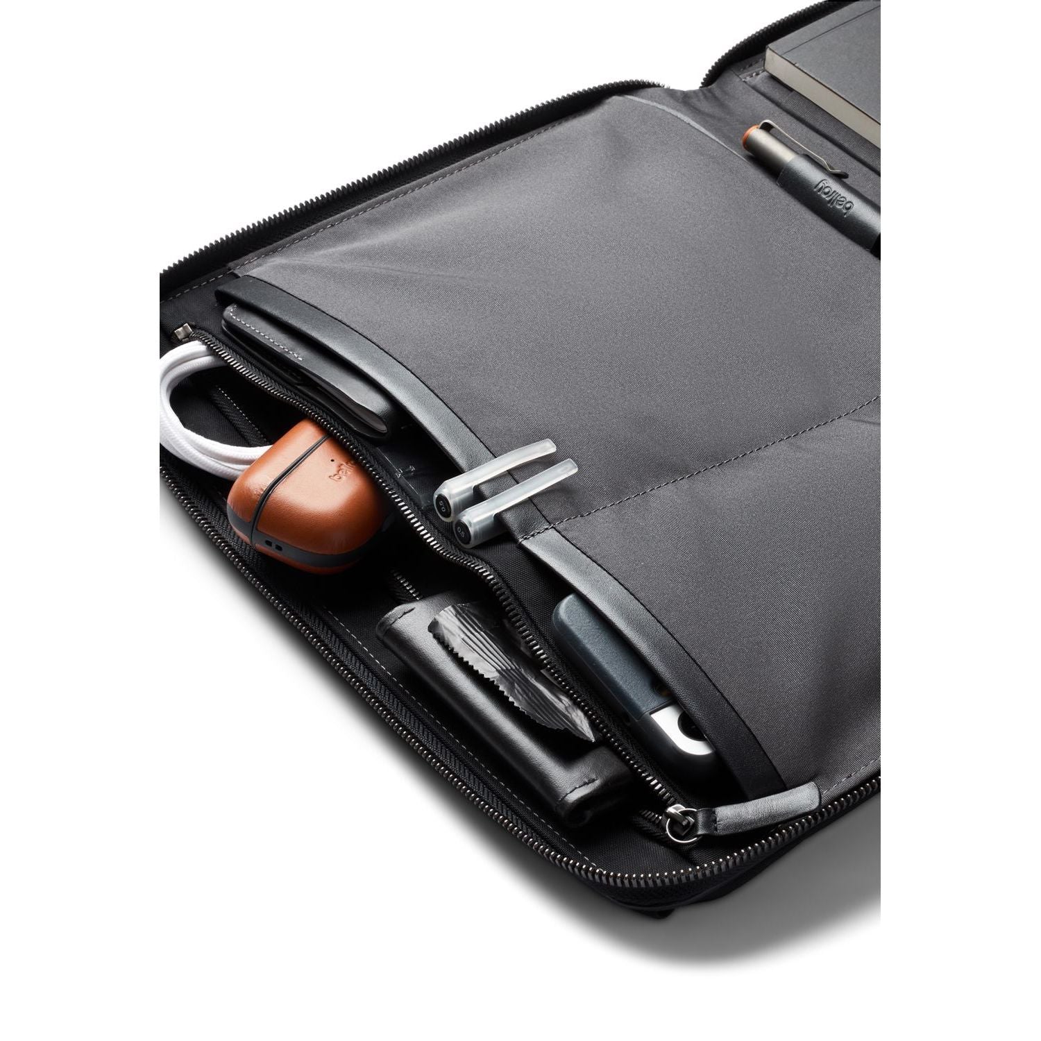 Bellroy Tokyo Folio 12.9"