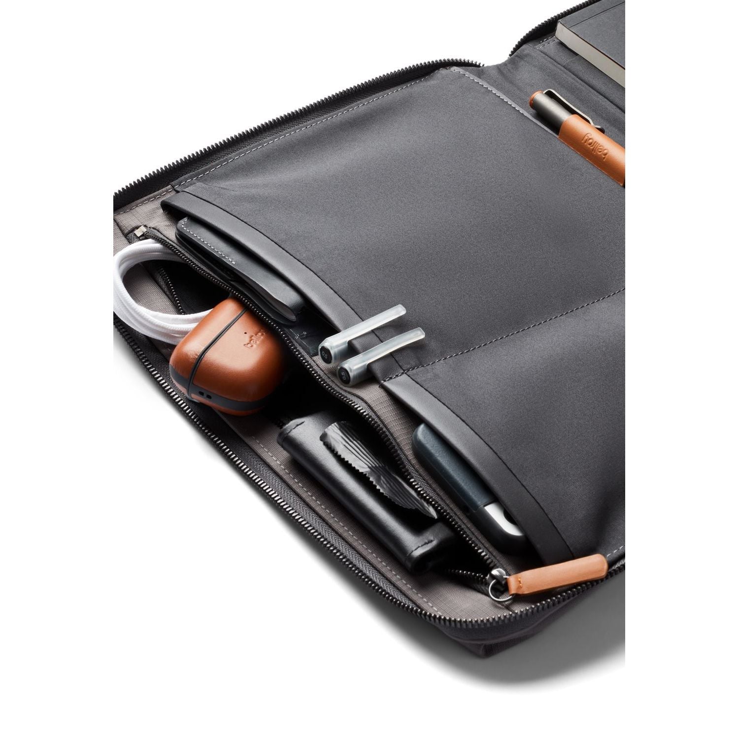 Bellroy Tokyo Folio 12.9"