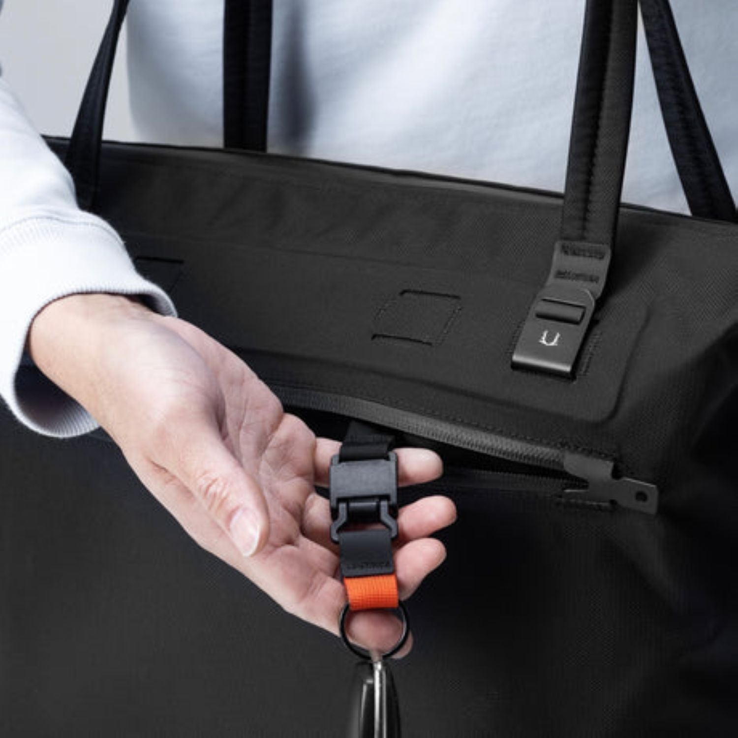 Black Ember Wpt 17" Laptop Tote Embertex Pfas Free 20L