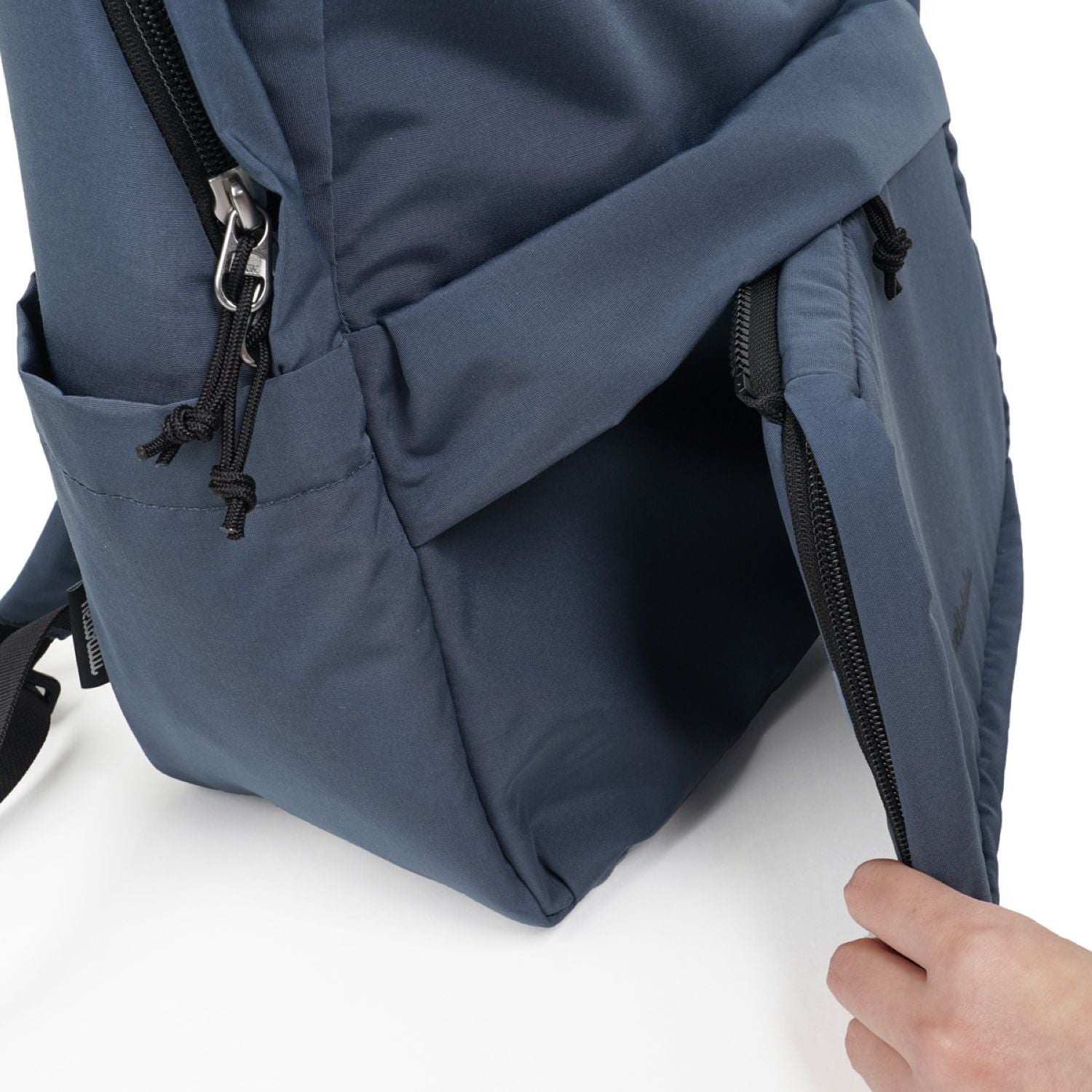 Hellolulu Kiira 2 In 1 Daypack Recycled