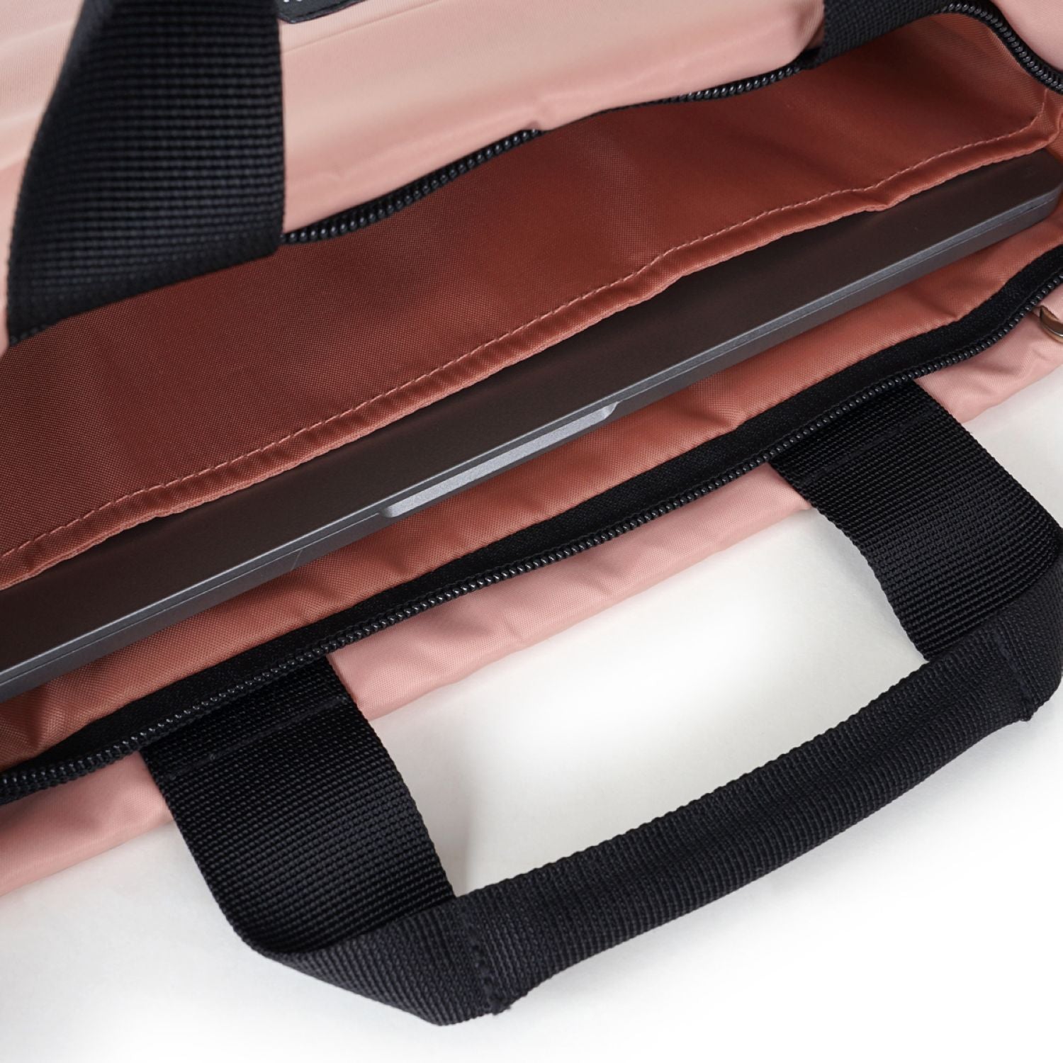 Hellolulu Sara 3-Way Sleeve Case 16" Recycled (SA)