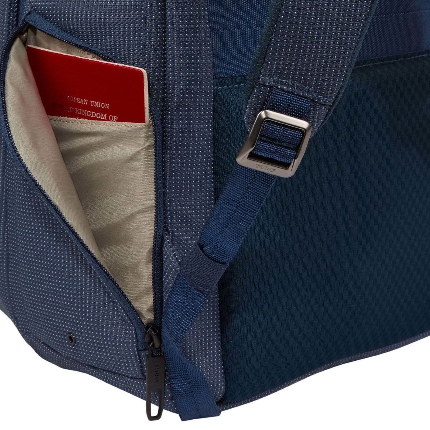 Thule Crossover 2 Backpack 30L