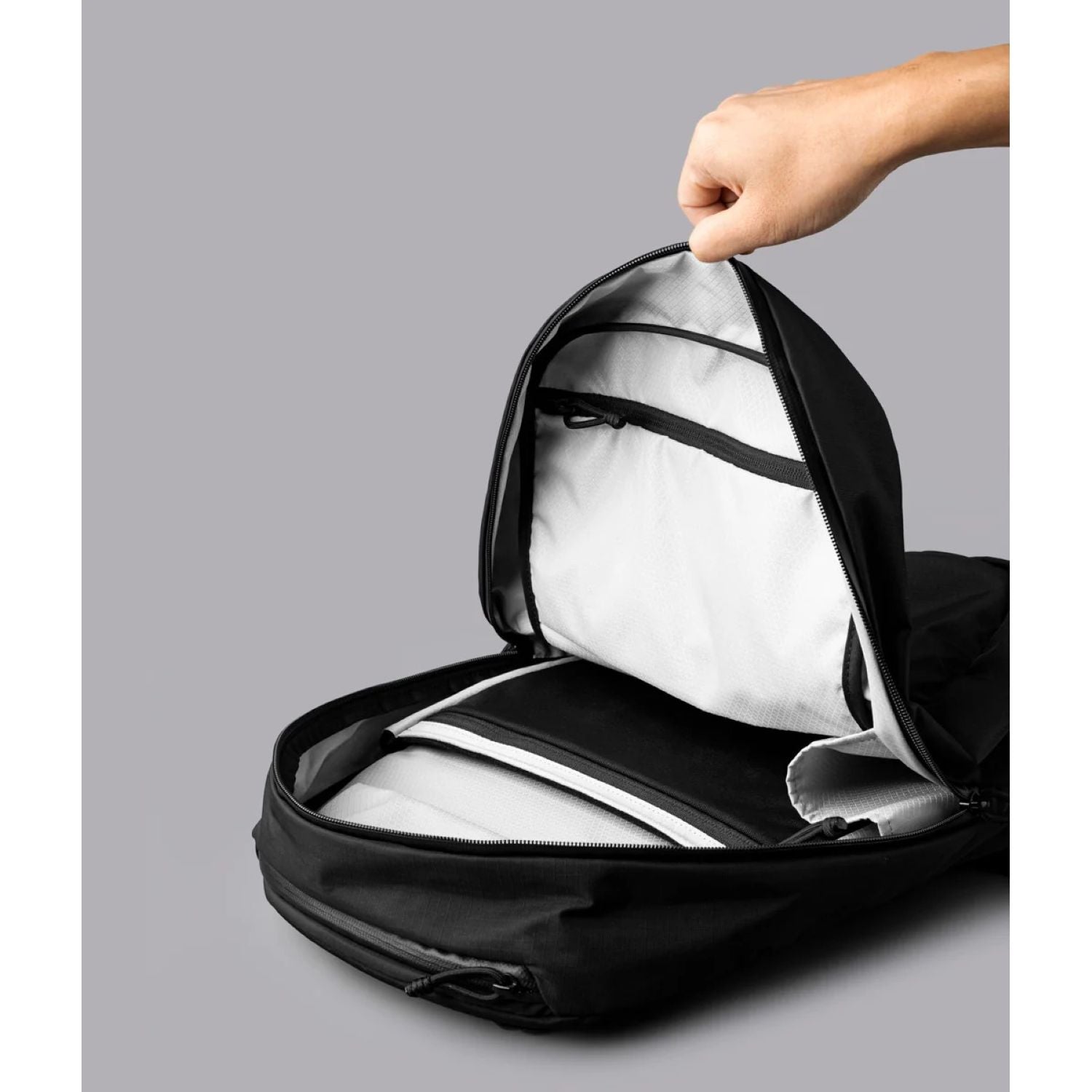 ALPAKA Aero Backpack Lite Axoflux 210D 16L