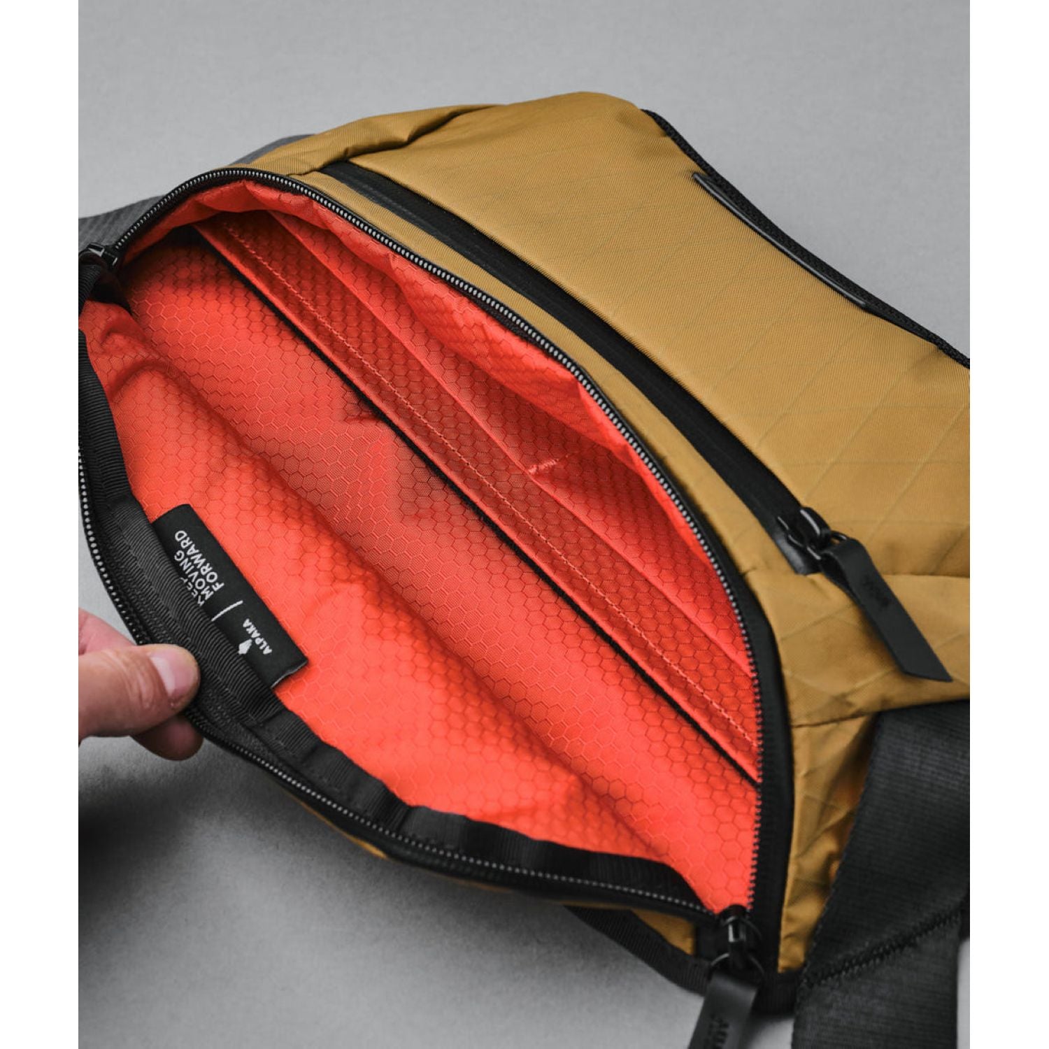 ALPAKA Bravo Sling Mini V2