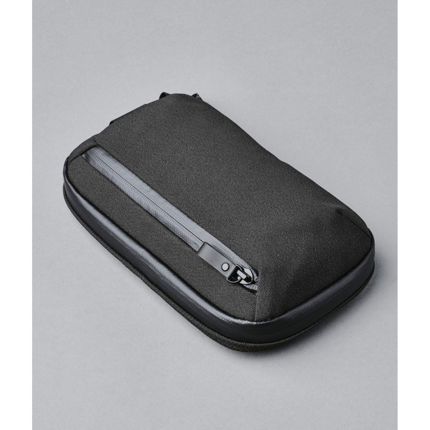 ALPAKA Elements Tech Case Mini