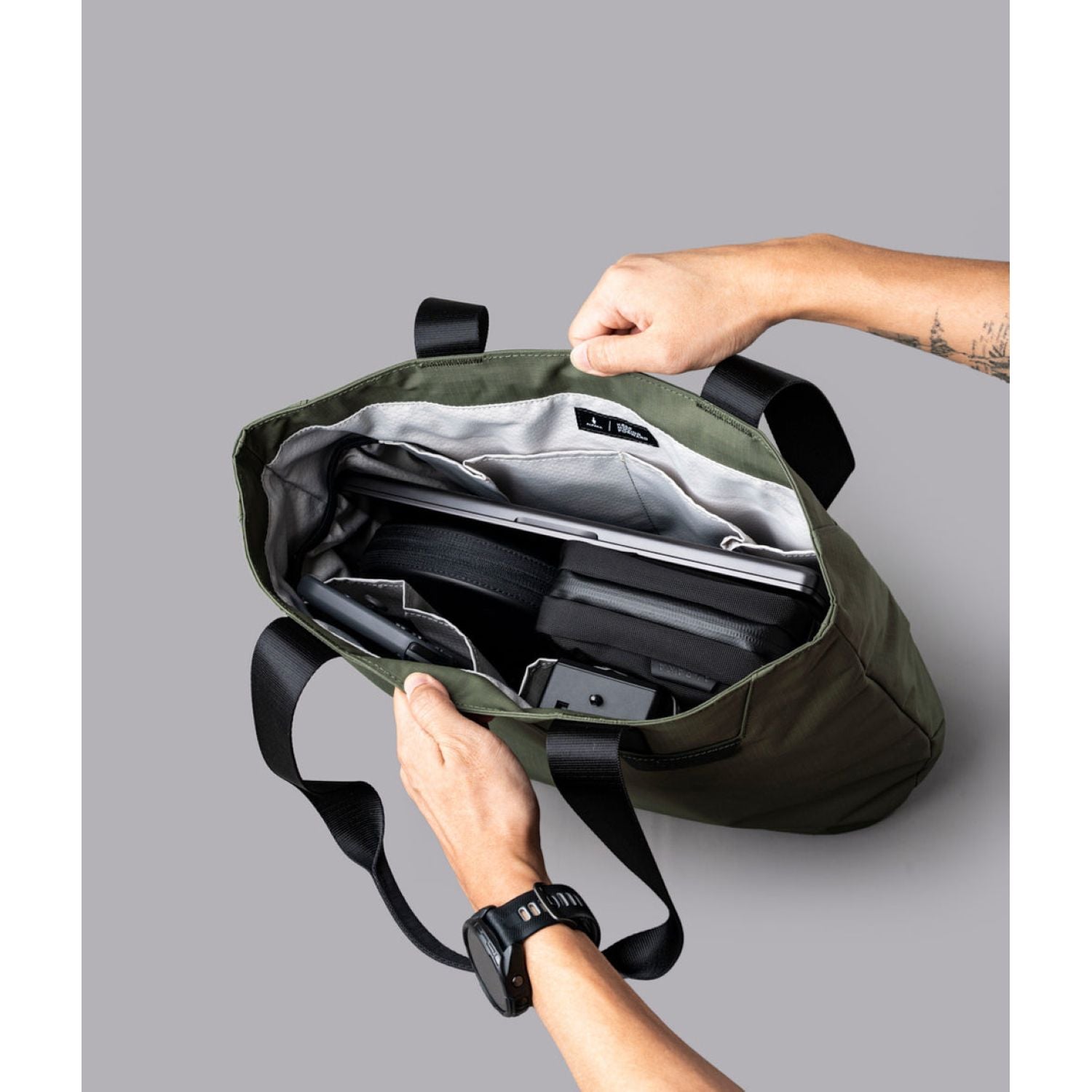 ALPAKA Elements Tote Bag (M)