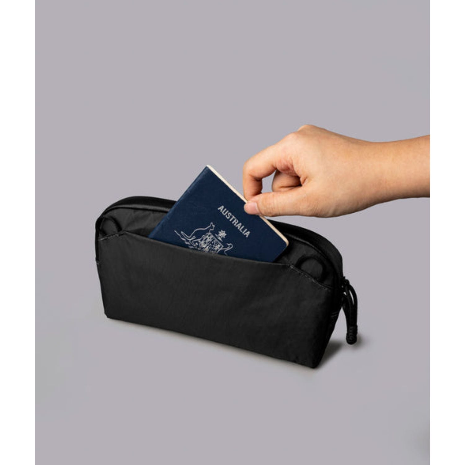 ALPAKA Flight Pouch Pro