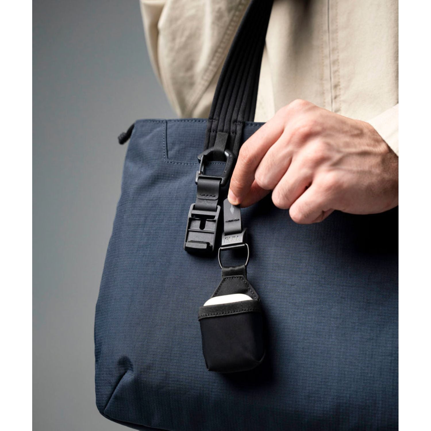 ALPAKA Flight Tote Bag (S)